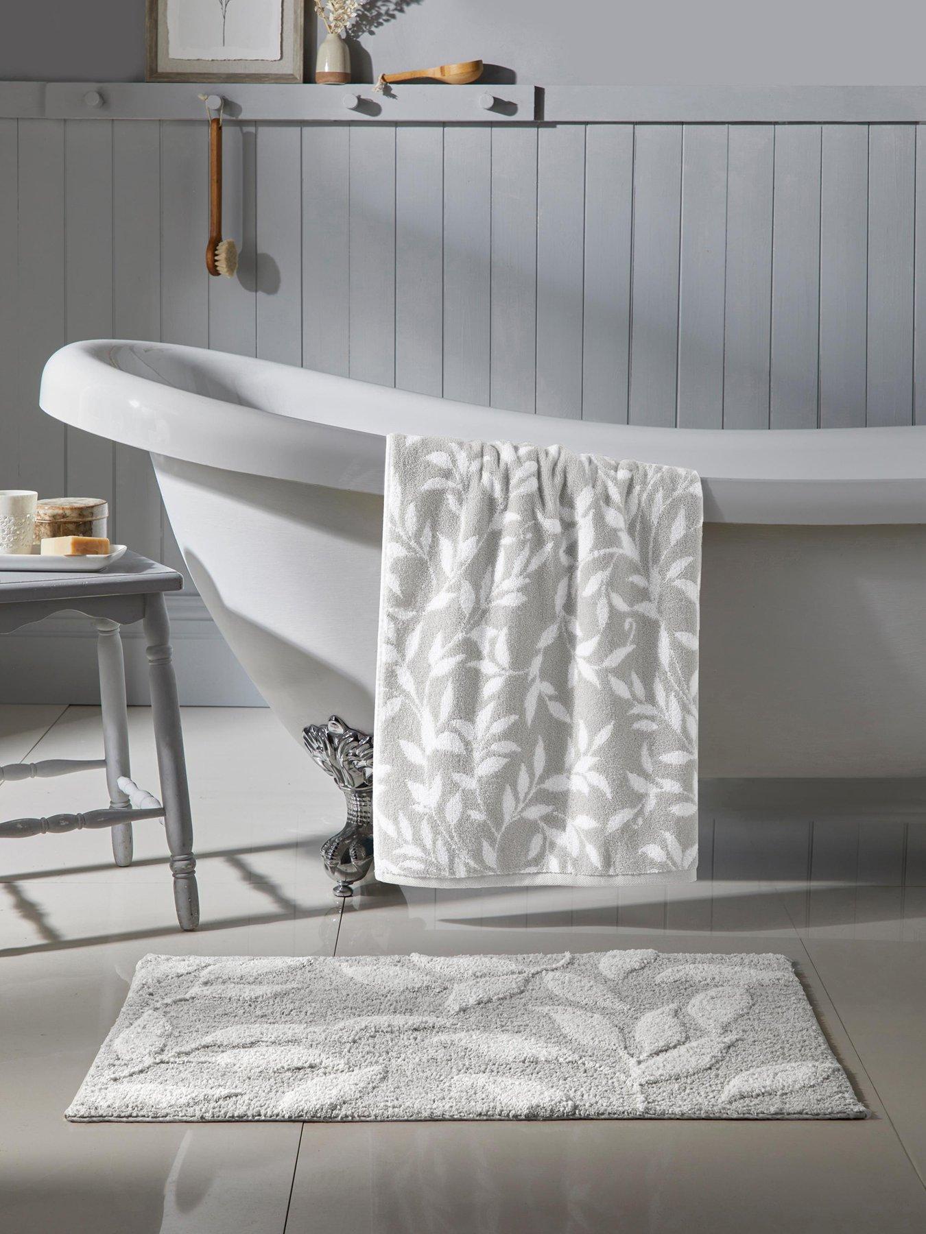 dreams-drapes-sandringham-bath-mat