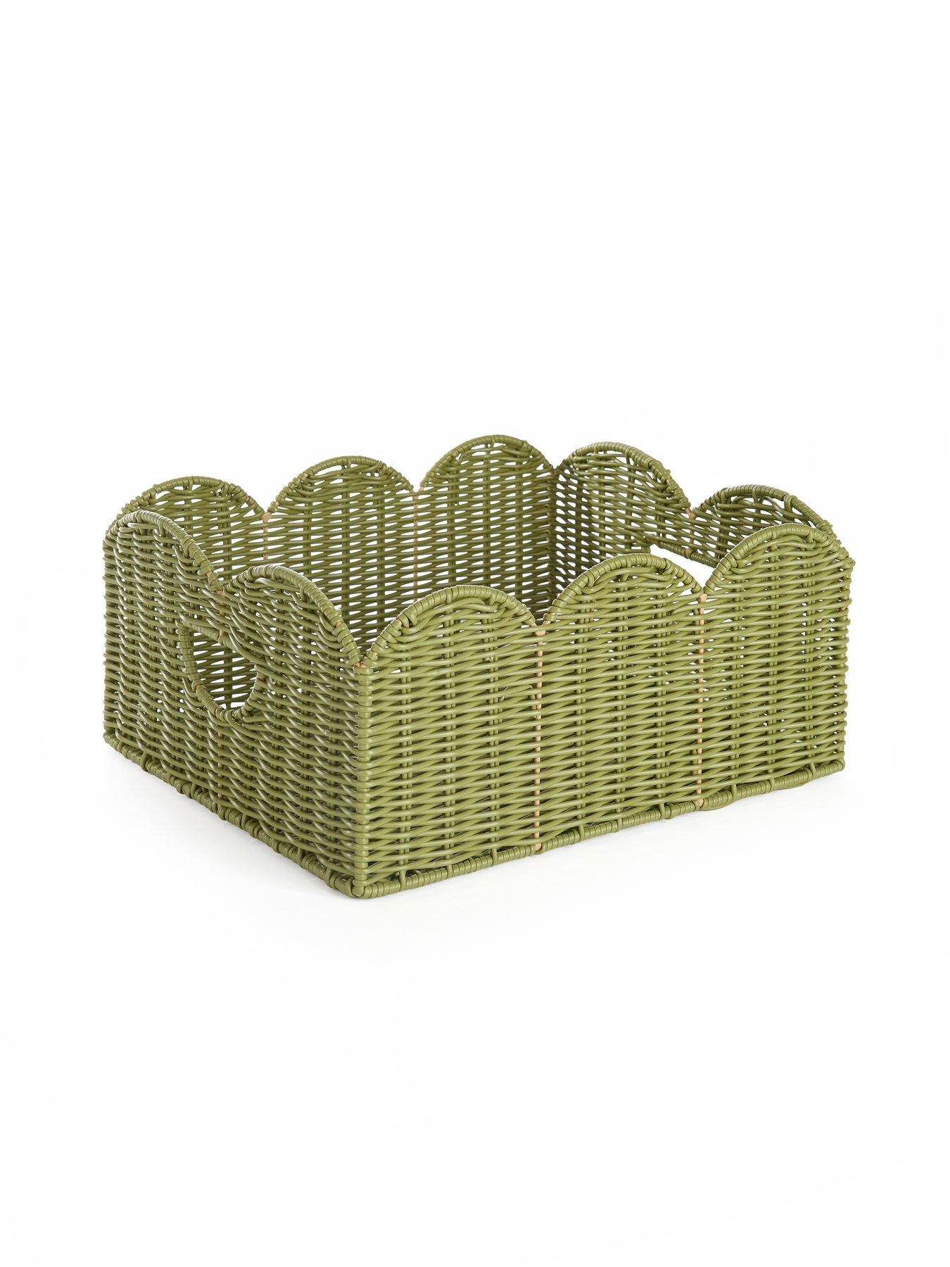 Image 6 of 7 of The Very Collection Set of 3 Scallop Storage Baskets