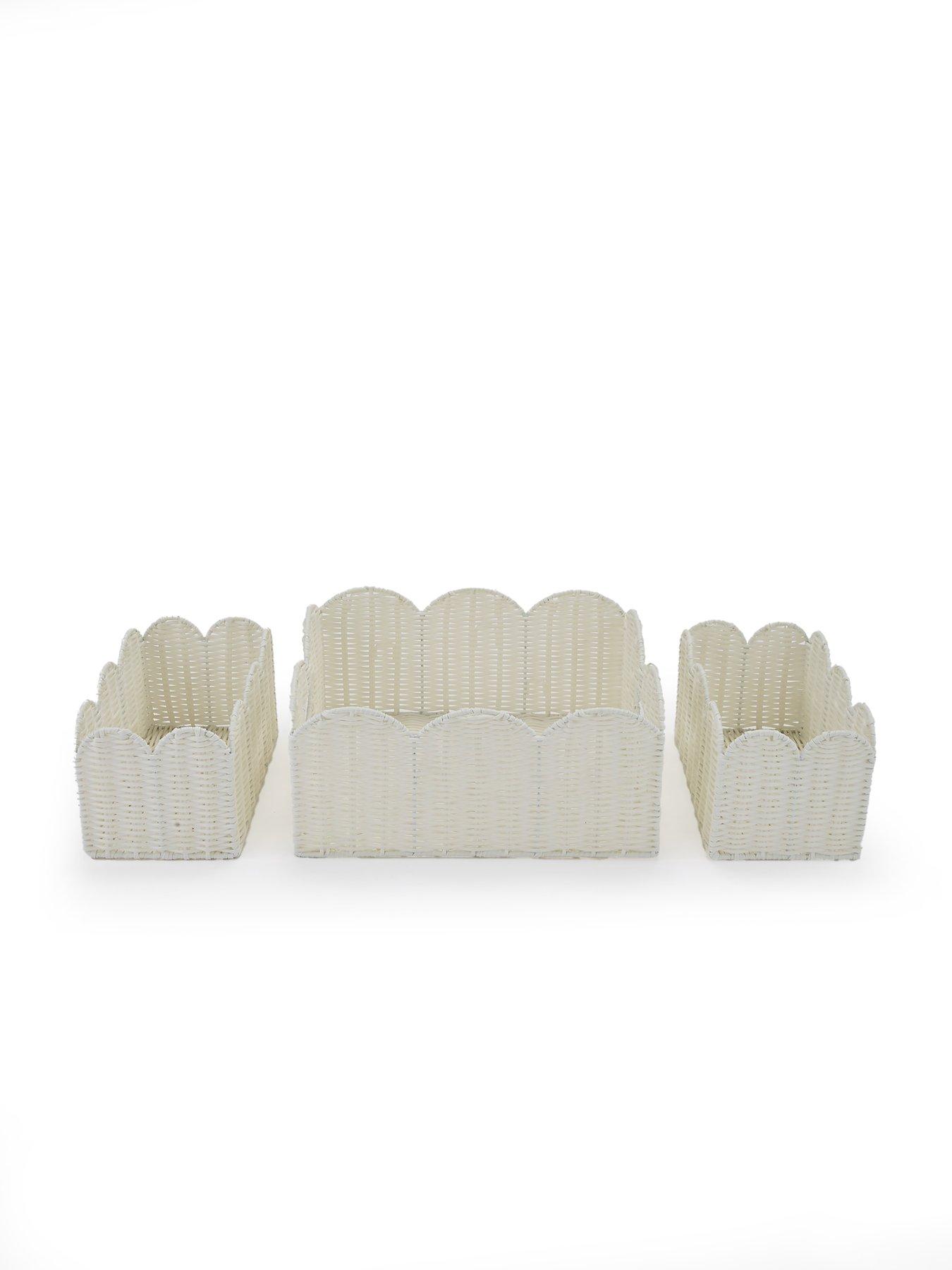 the-very-collection-set-of-3-scallop-storage-basketsback