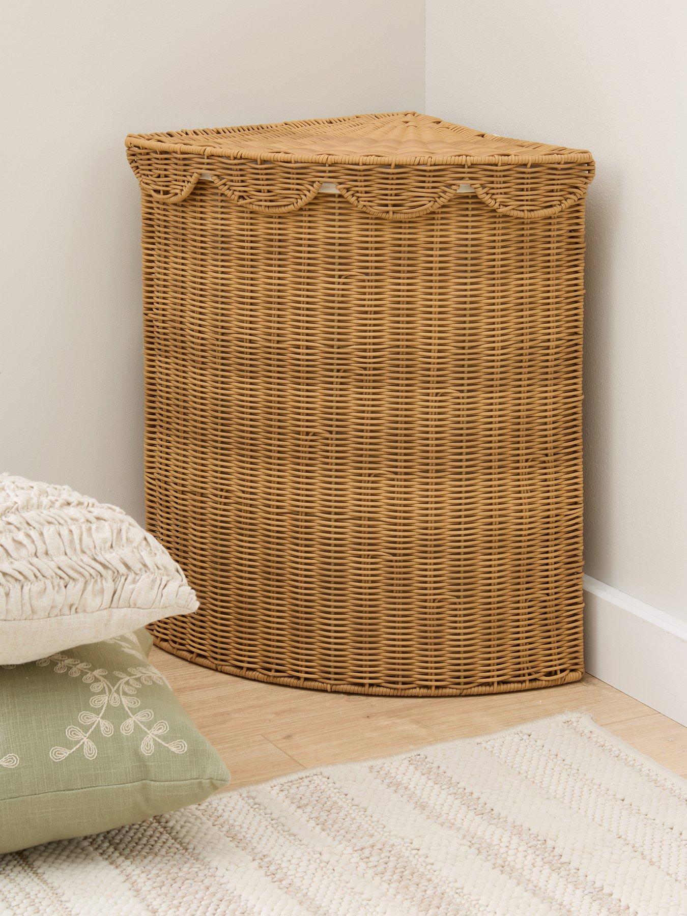 very-home-scallop-corner-laundry-basket