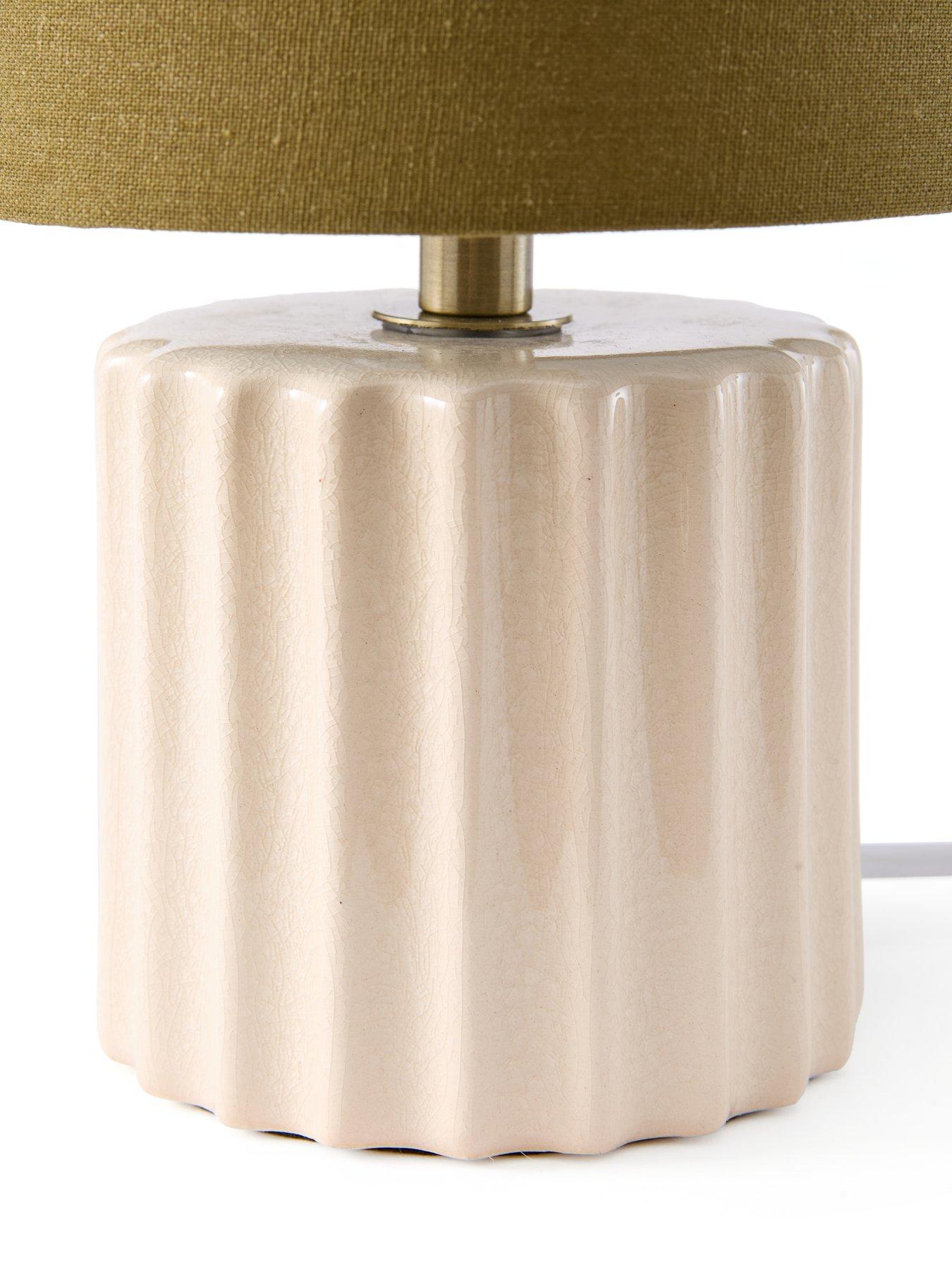 the-very-collection-set-of-2-ceramic-table-lampsdetail