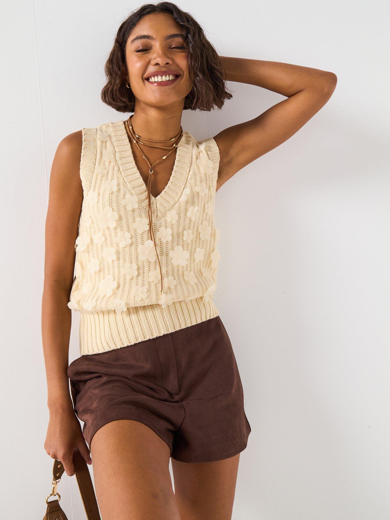 v-by-very-flower-embroidered-vest-creamdetail