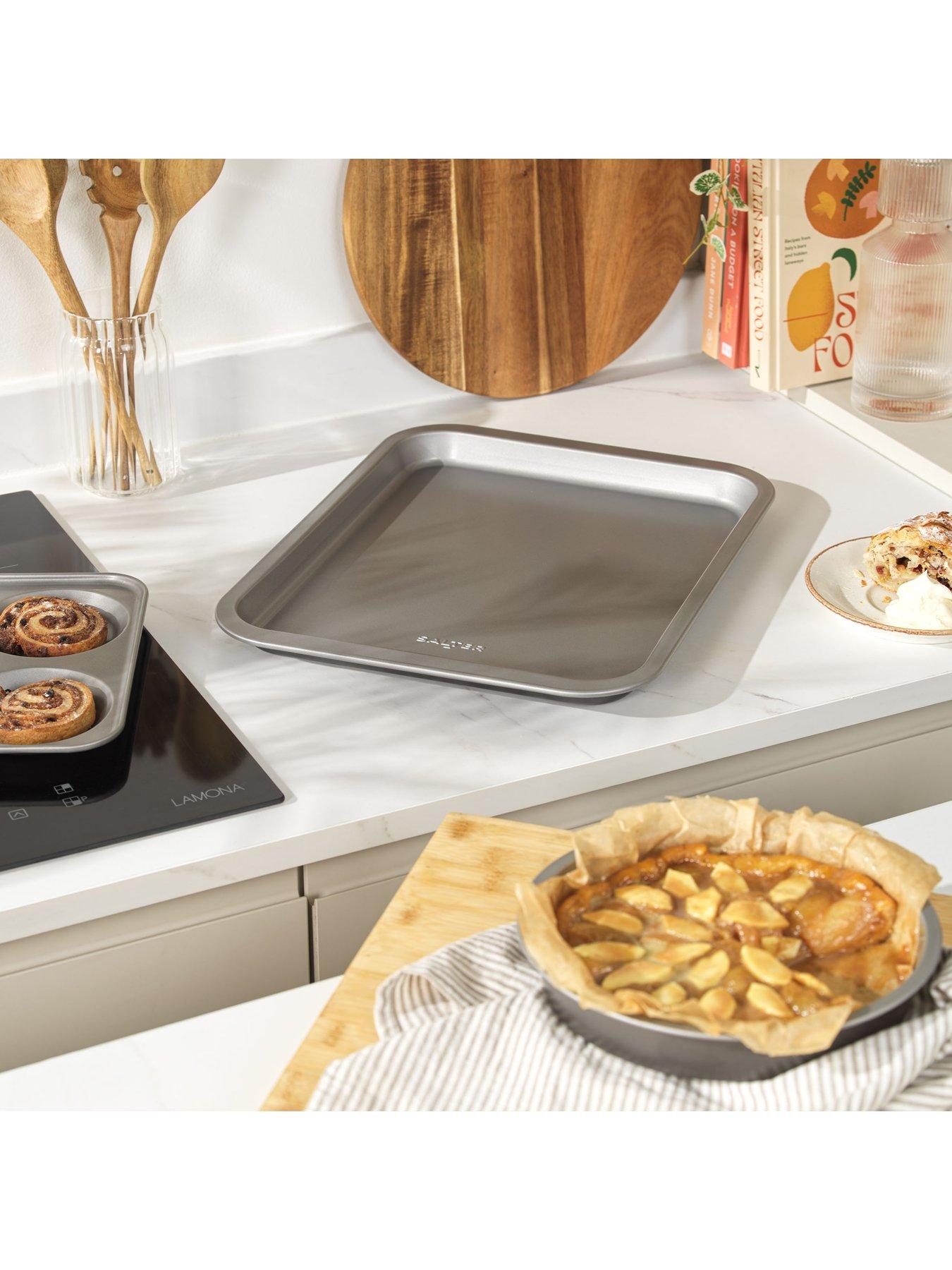 salter-roaster-amp-baking-tray-setdetail
