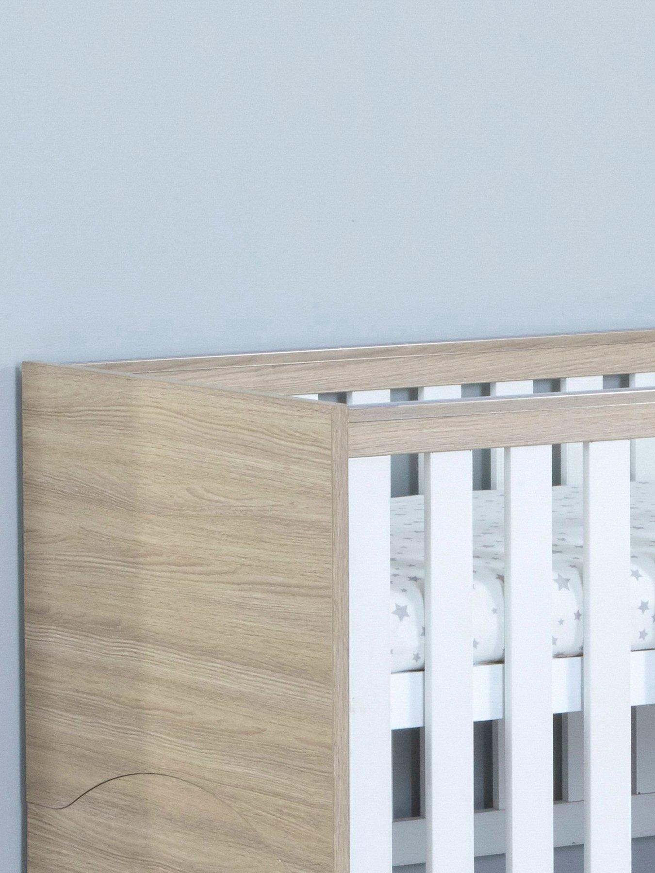 babymore-veni-cot-bed-with-drawer-oak-whiteoutfit