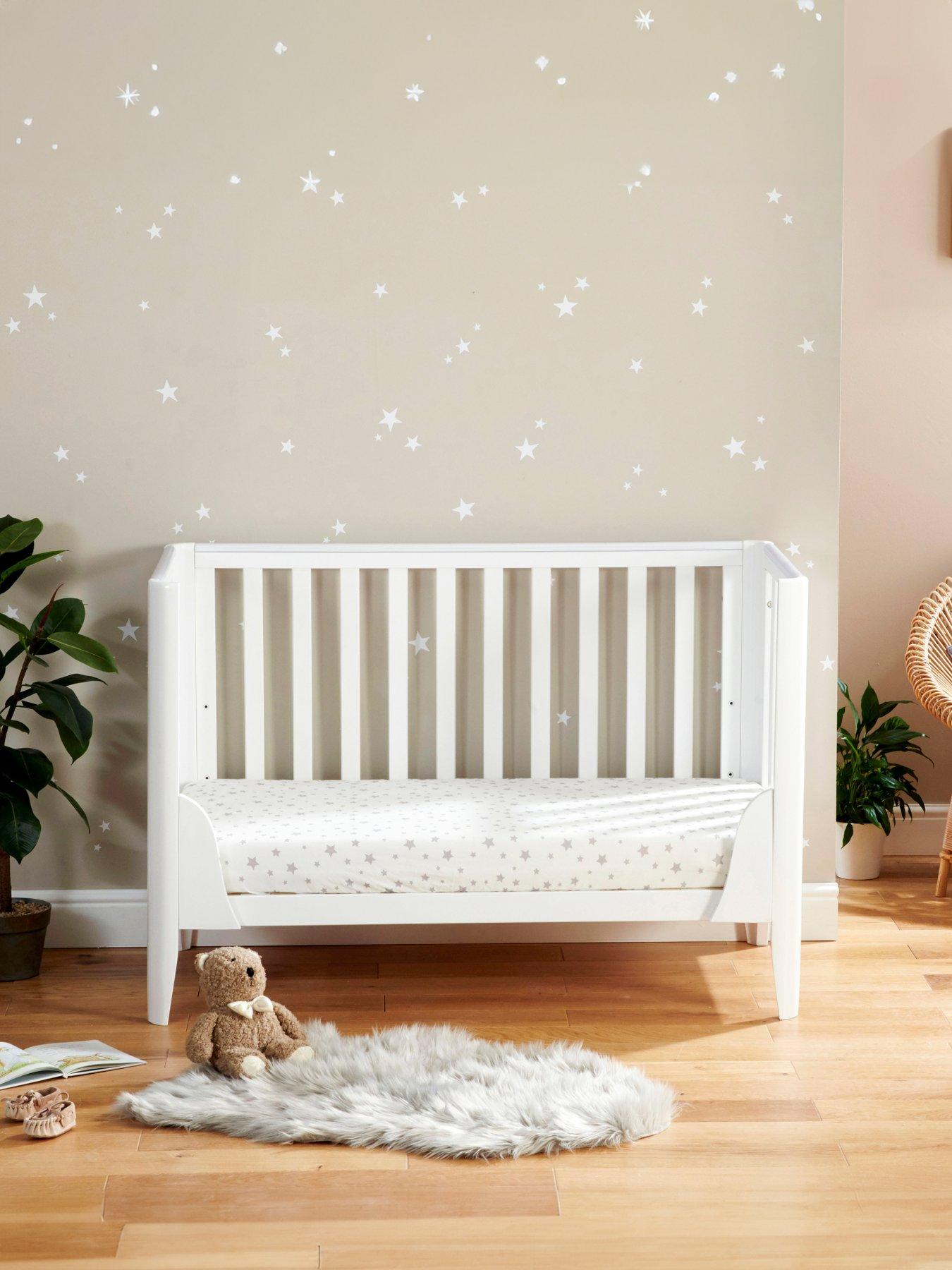 Image 4 of 8 of Babymore Iris Cot Bed - White