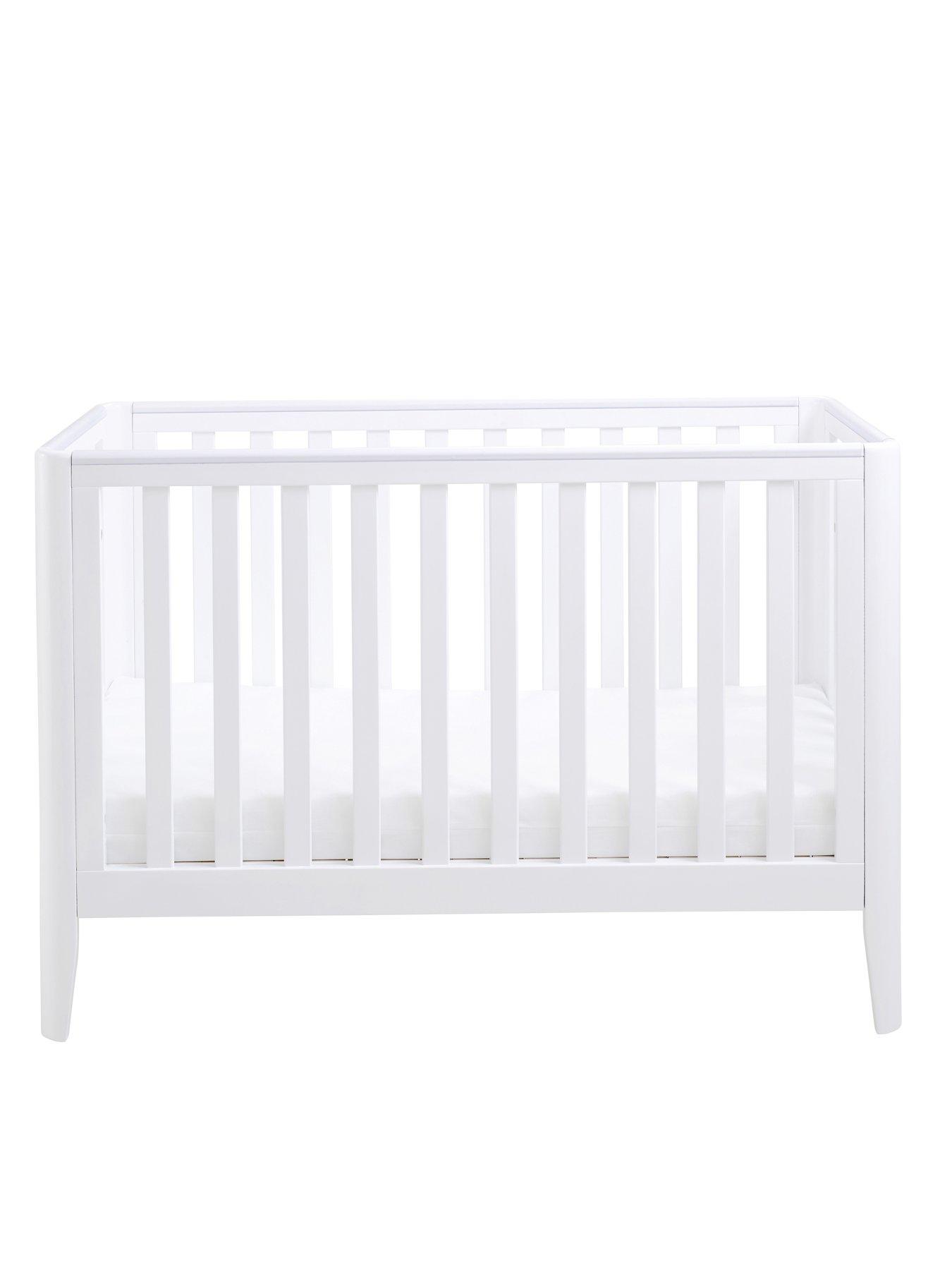 Image 5 of 8 of Babymore Iris Cot Bed - White