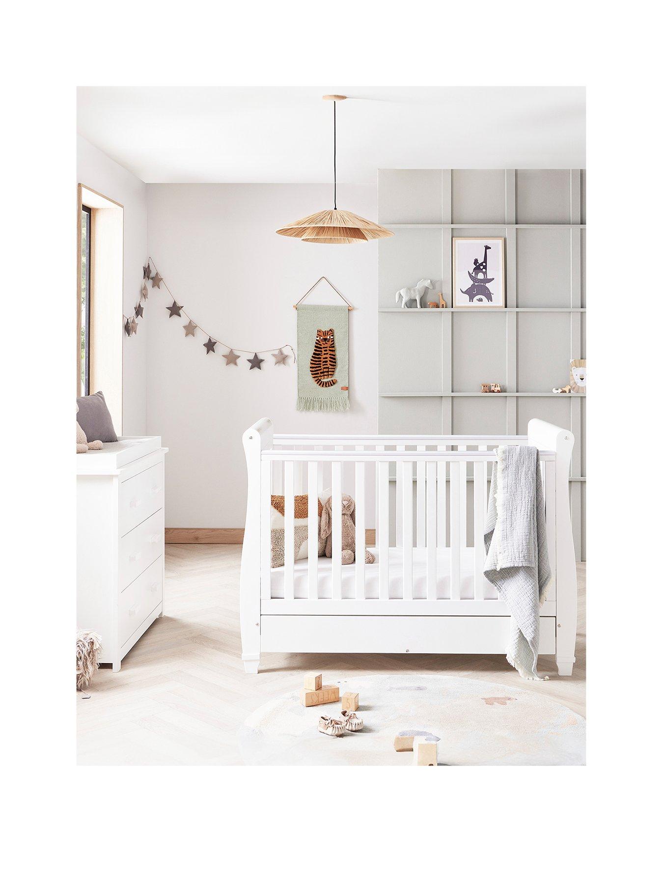 babymore-eva-2-piece-nurserynbspset-whitestillFront
