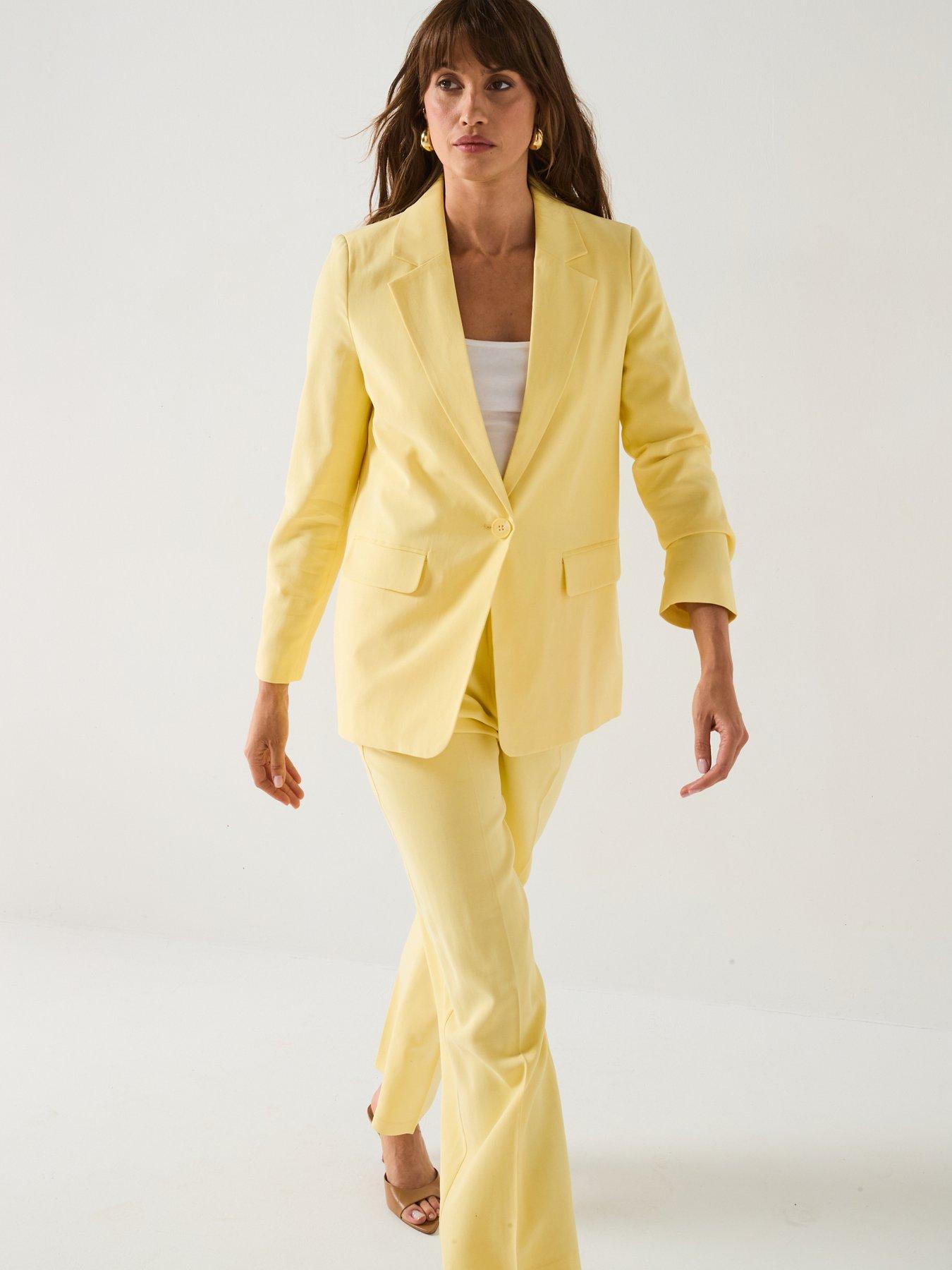 Image 4 of 6 of Vero Moda Loose Fit Blazer - Yellow