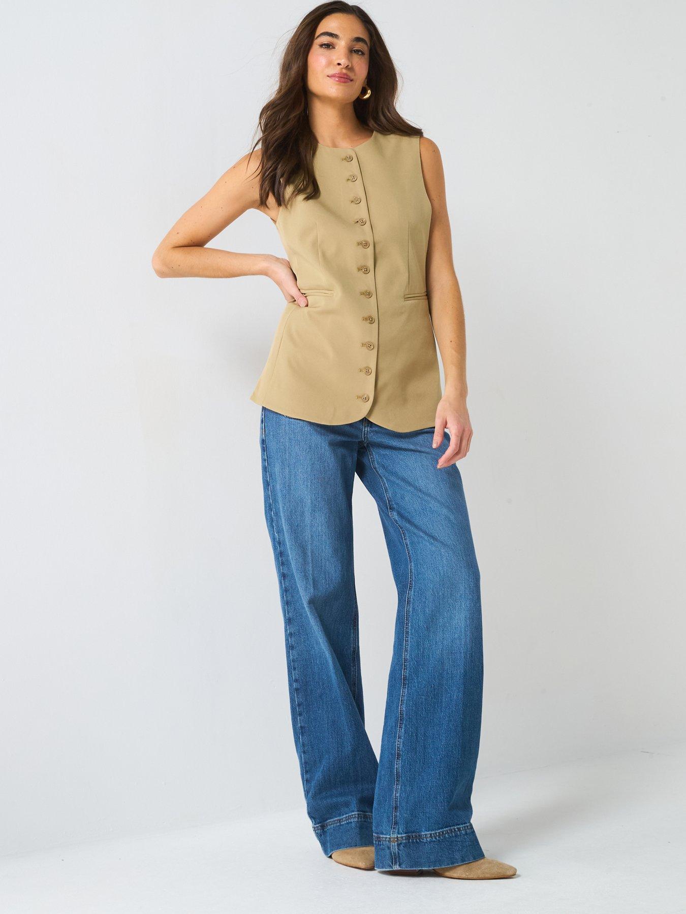 Image 3 of 4 of PIECES Round Neck Waistcoat - Sand