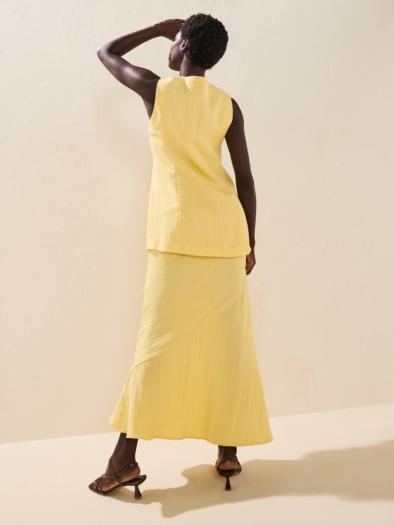 Image 5 of 6 of Rouge Tailored Waistcoat - Yellow