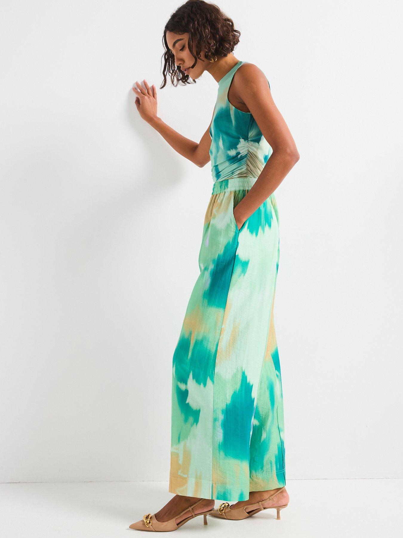 Image 3 of 6 of Rouge Round Neck Top - Multi