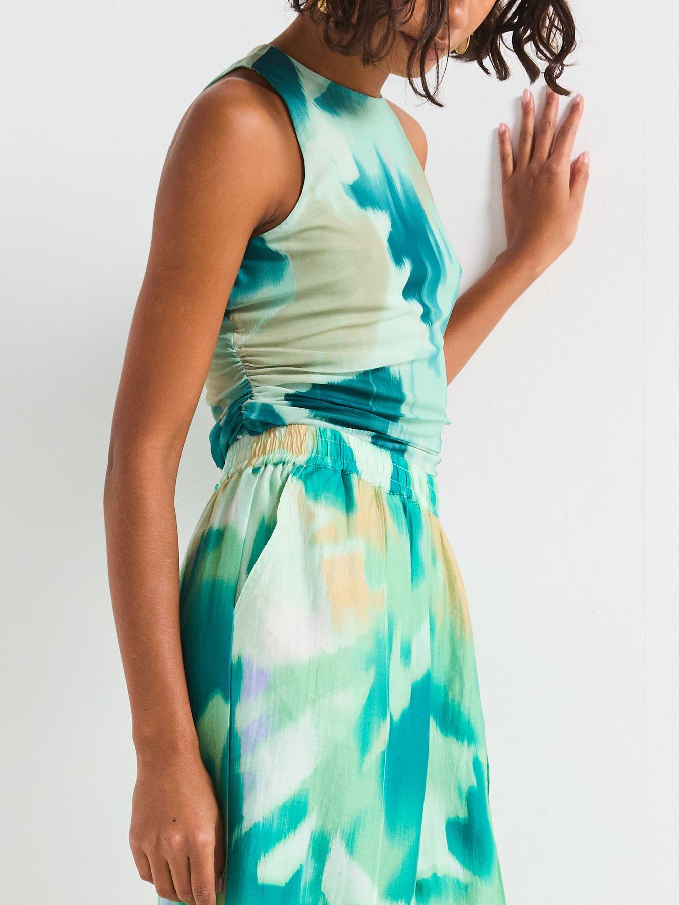 Image 5 of 6 of Rouge Round Neck Top - Multi