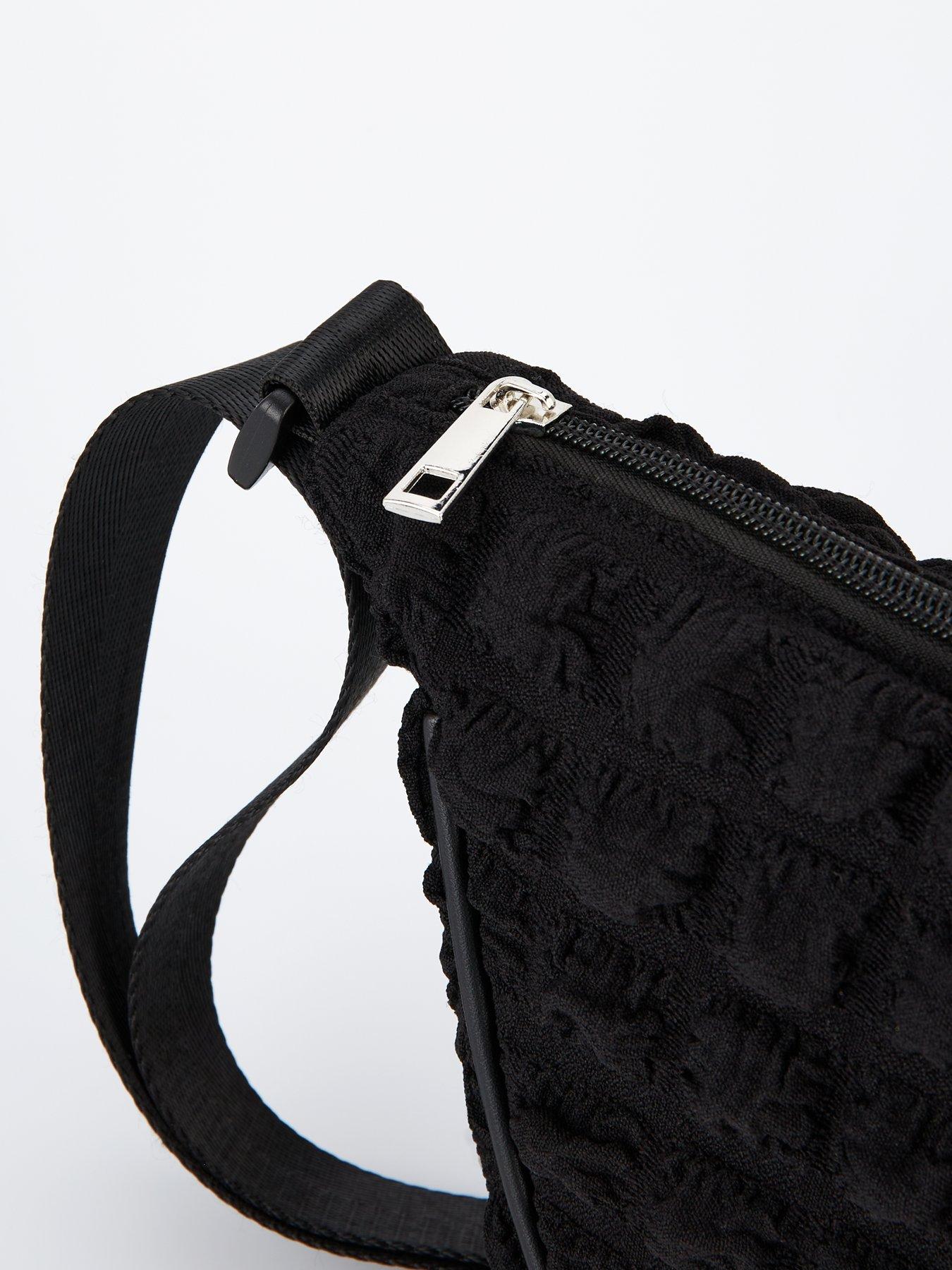 Image 4 of 4 of PIECES Waffle Bumbag - Black