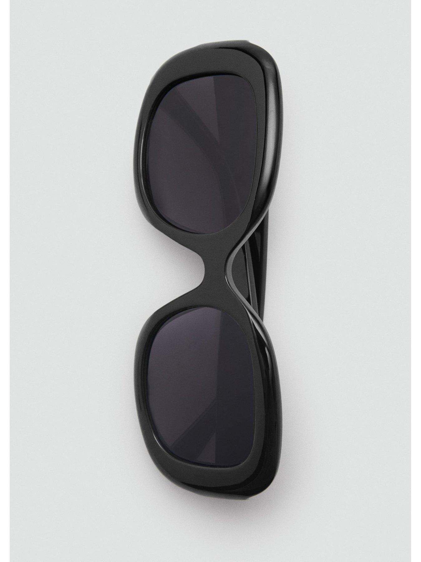 Image 4 of 4 of Mango Squared Frame Sunglasses - Black