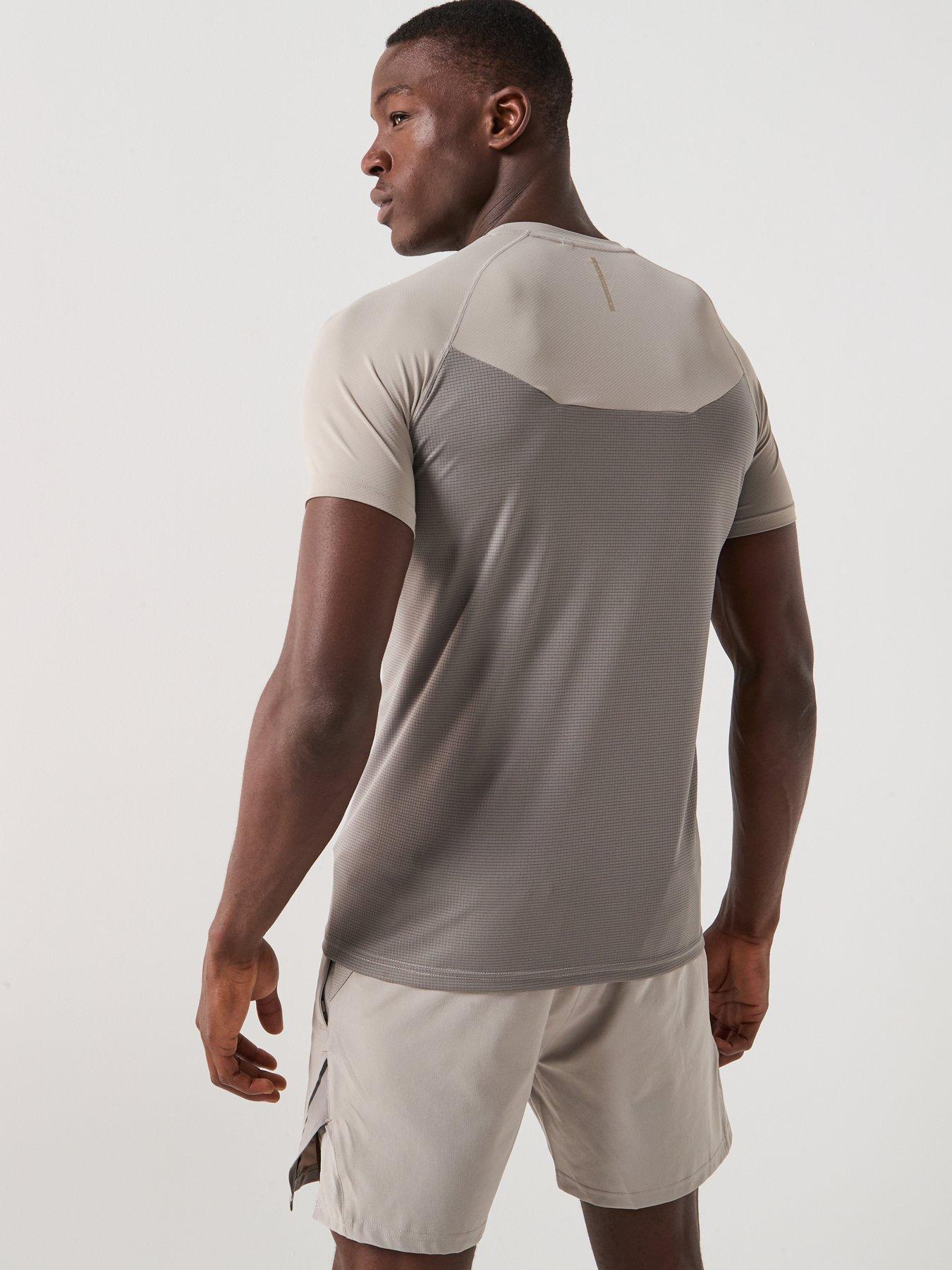 gym-king-mens-flex-20-tee-greystillFront