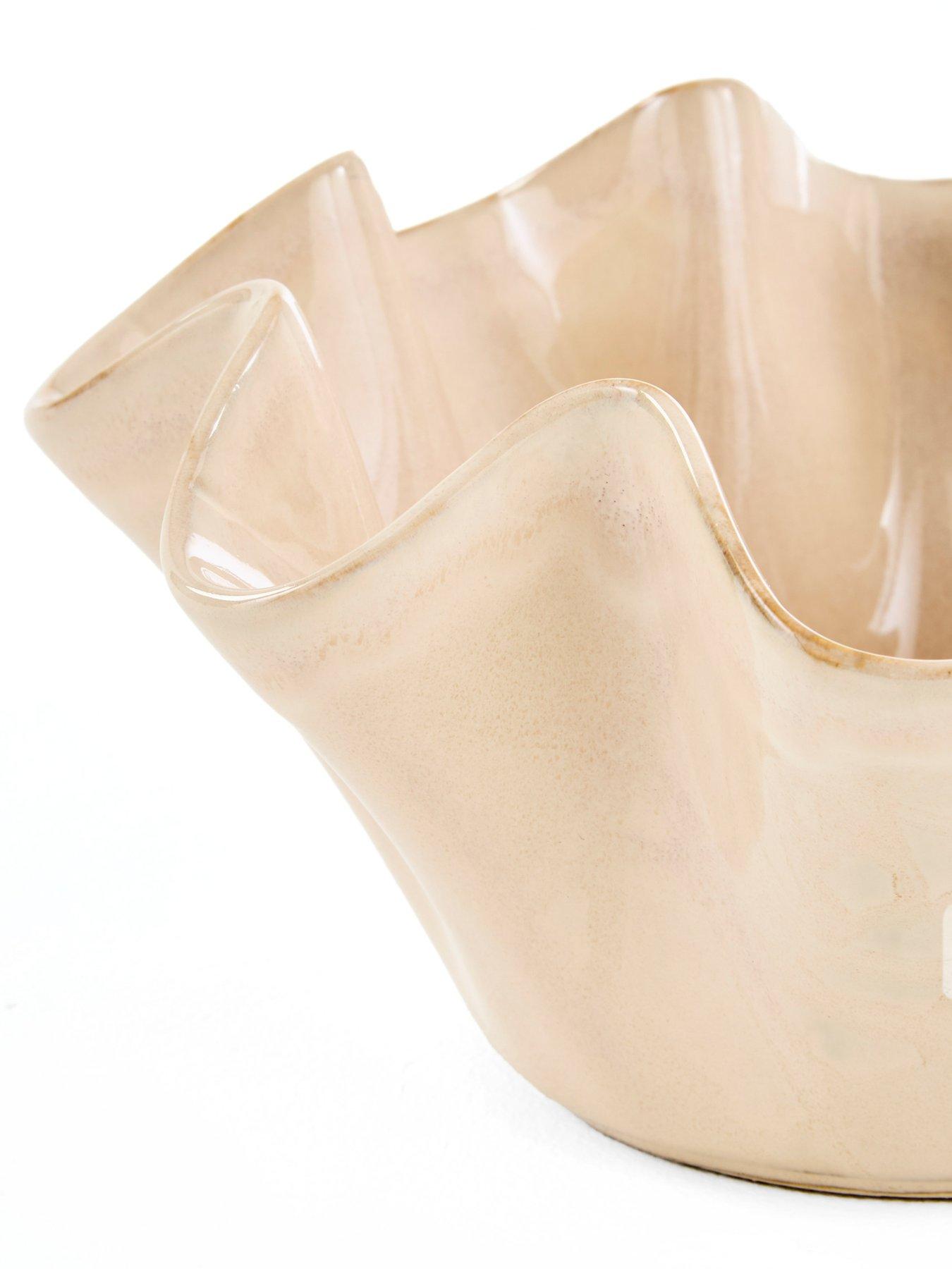 the-very-collection-ceramic-napkin-bowldetail