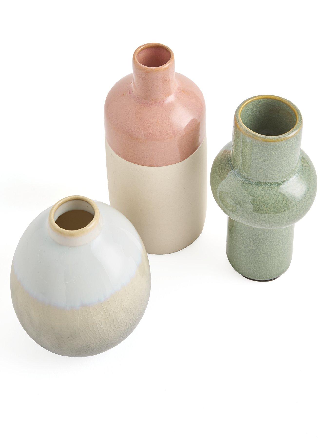Image 3 of 6 of The Very Collection Set of 3 Vases