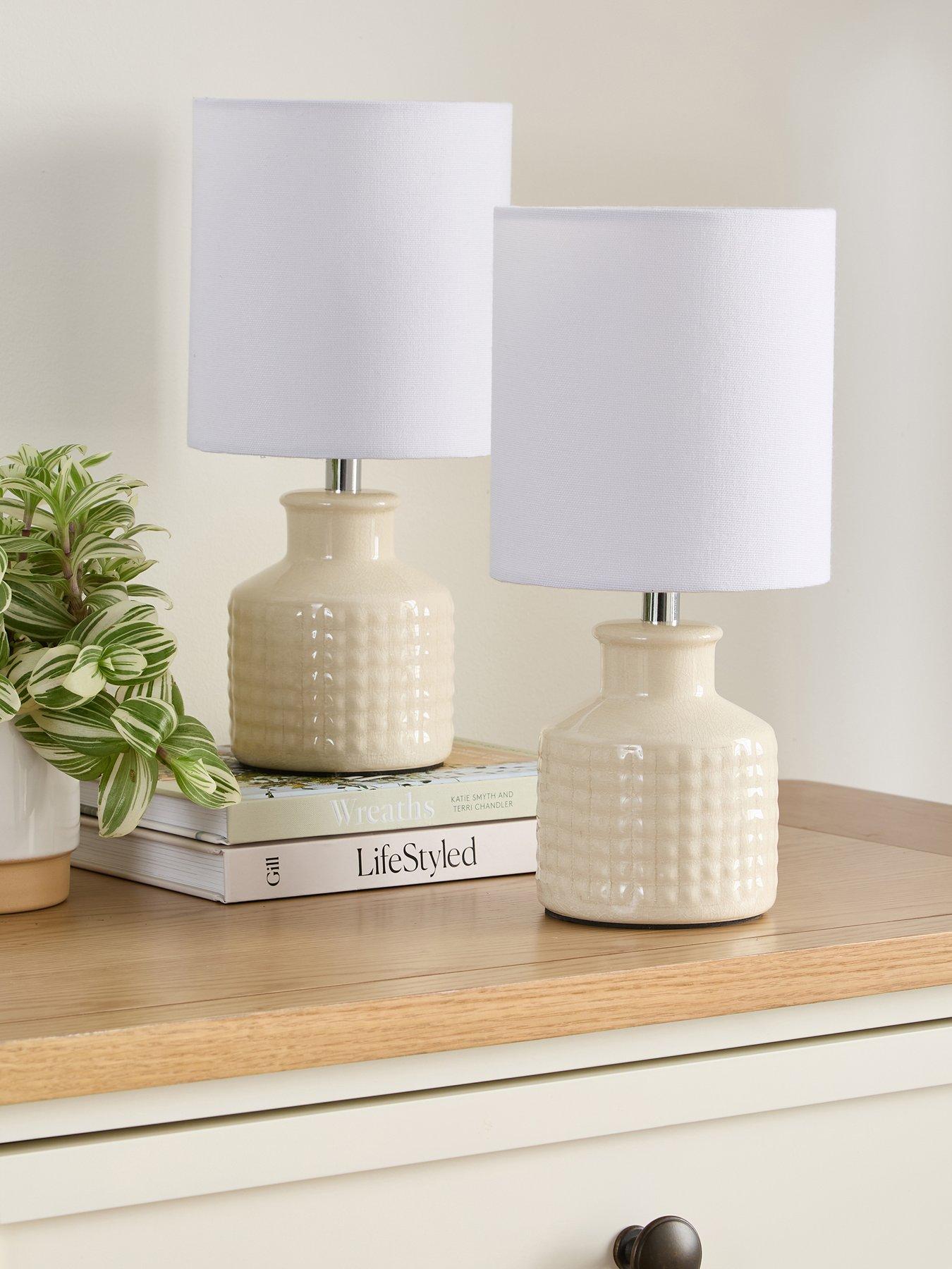 the-very-collection-cream-set-of-2-ceramic-table-lamps
