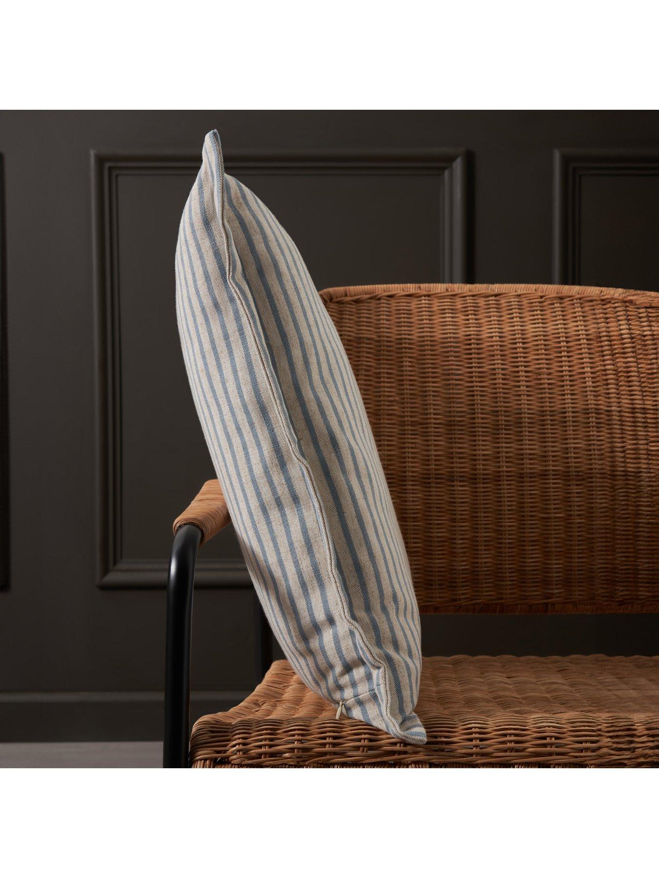 Image 3 of 7 of The Very Collection Martha Cushion