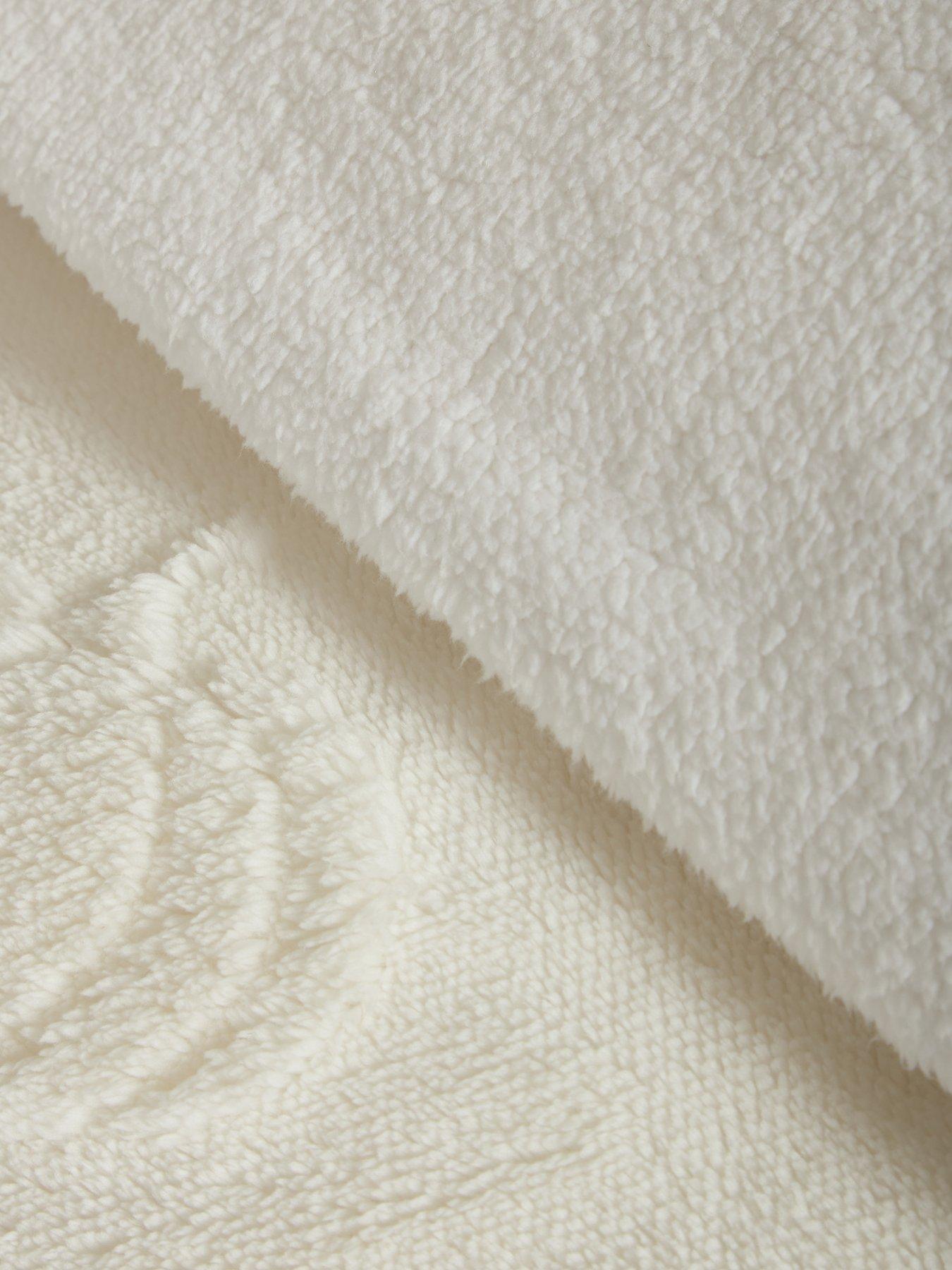 Image 5 of 5 of The Very Collection Pumpkin Fleece Duvet Cover&nbsp;Set