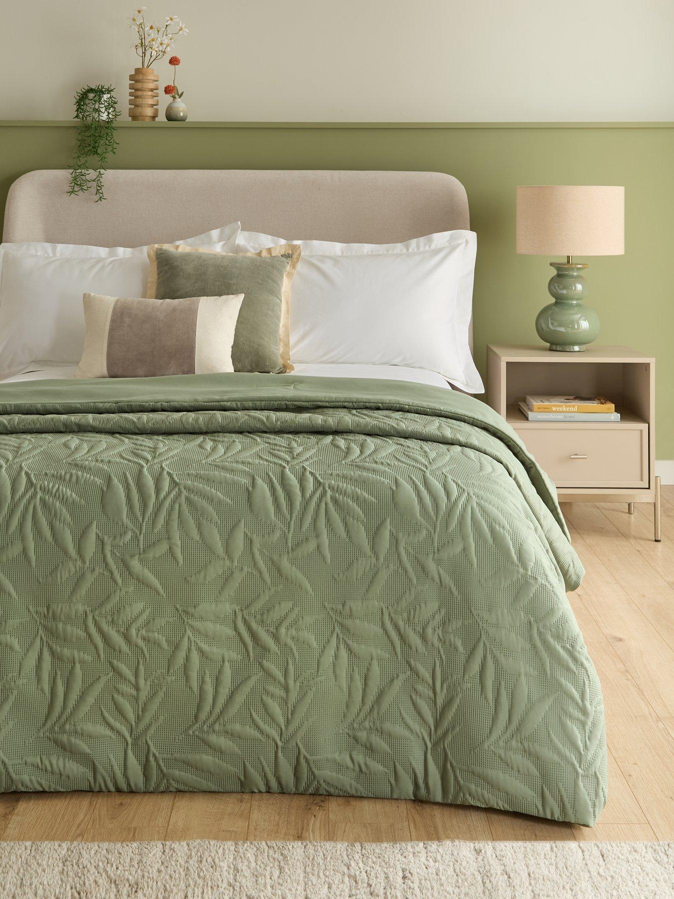 Image 1 of 5 of The Very Collection Leaf Pinsonic Bedspread 240x260cm