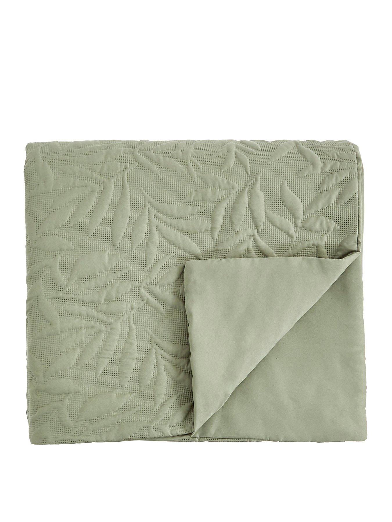 Image 2 of 5 of The Very Collection Leaf Pinsonic Bedspread 240x260cm