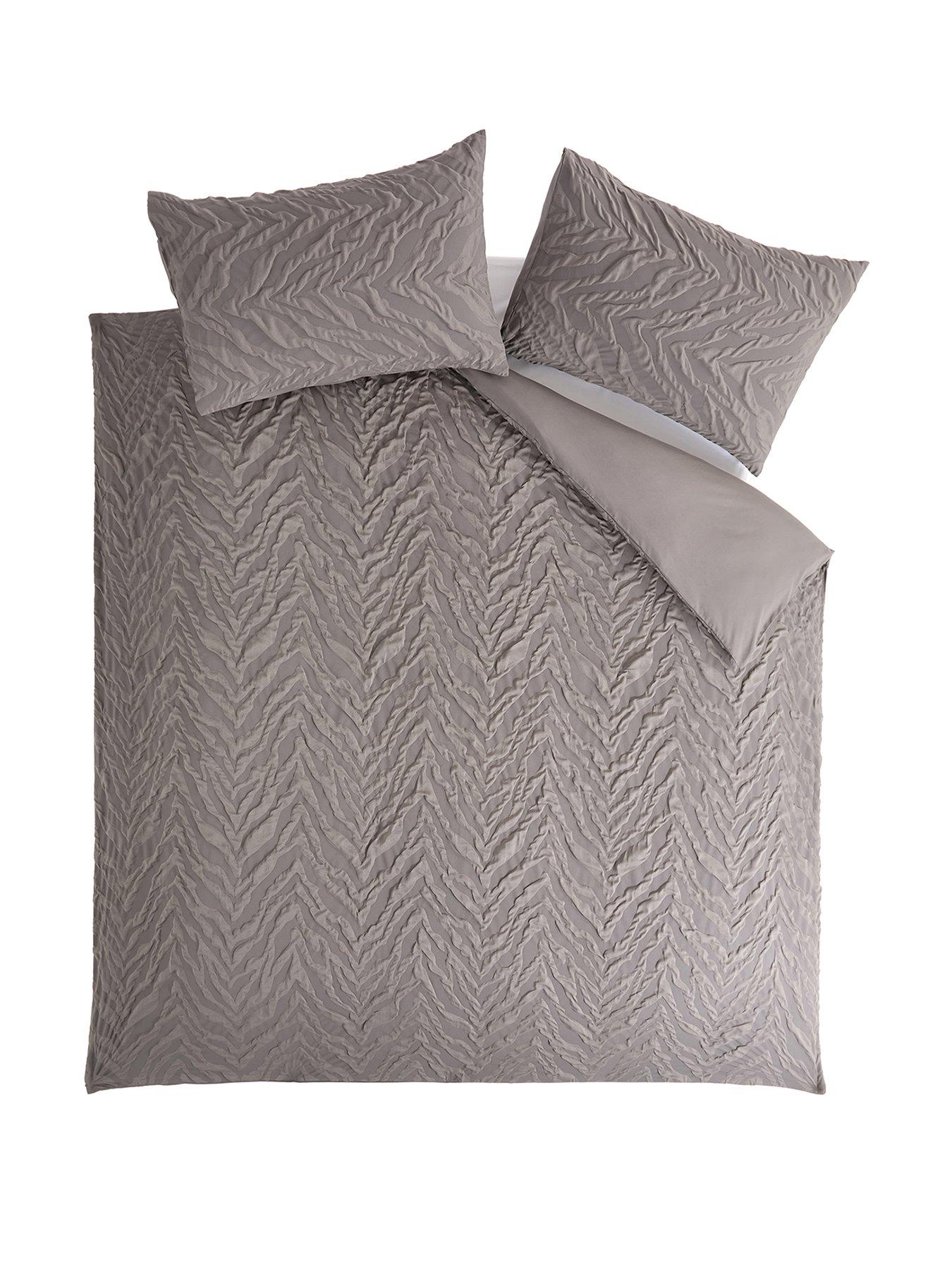the-very-collection-zebra-jacquard-duvet-covernbspset-charcoalstillFront