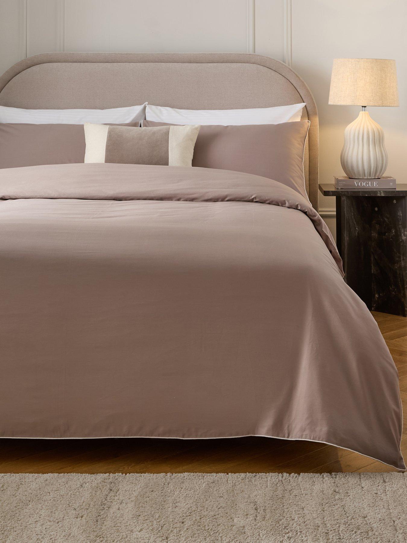 The Very Collection Contrast Piping Duvet Cover Set