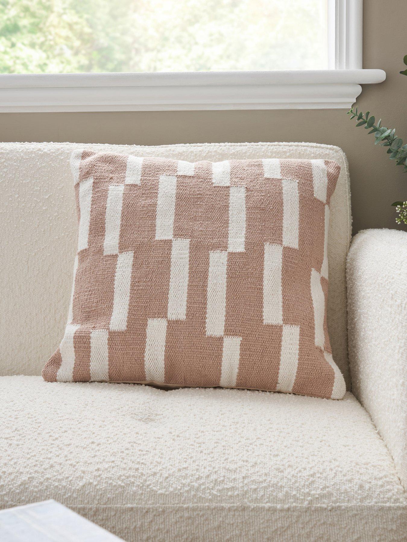 very-home-woven-blocks-cushion