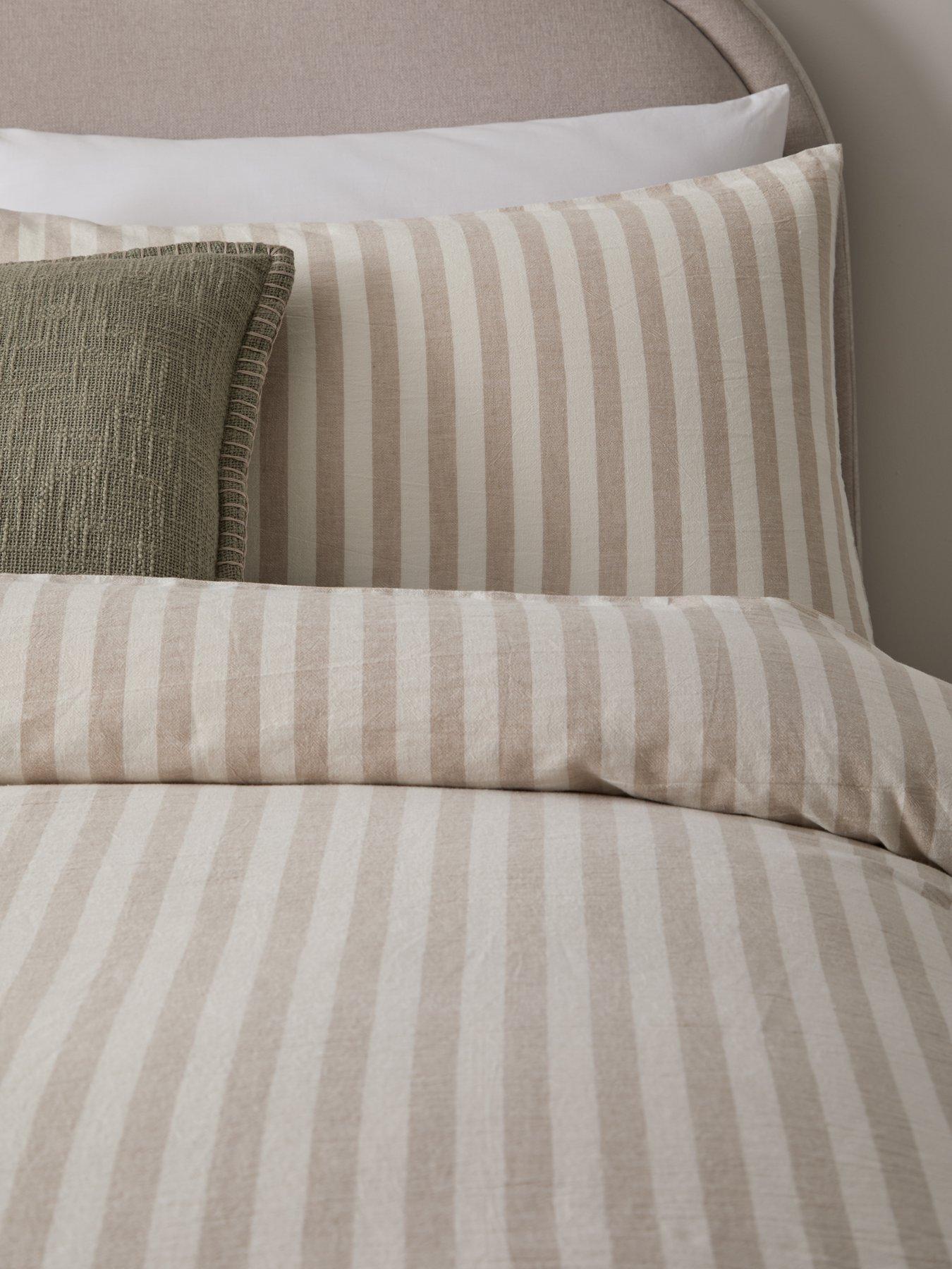 michelle-keegan-home-relaxed-linen-mix-stripe-duvet-covernbspsetback
