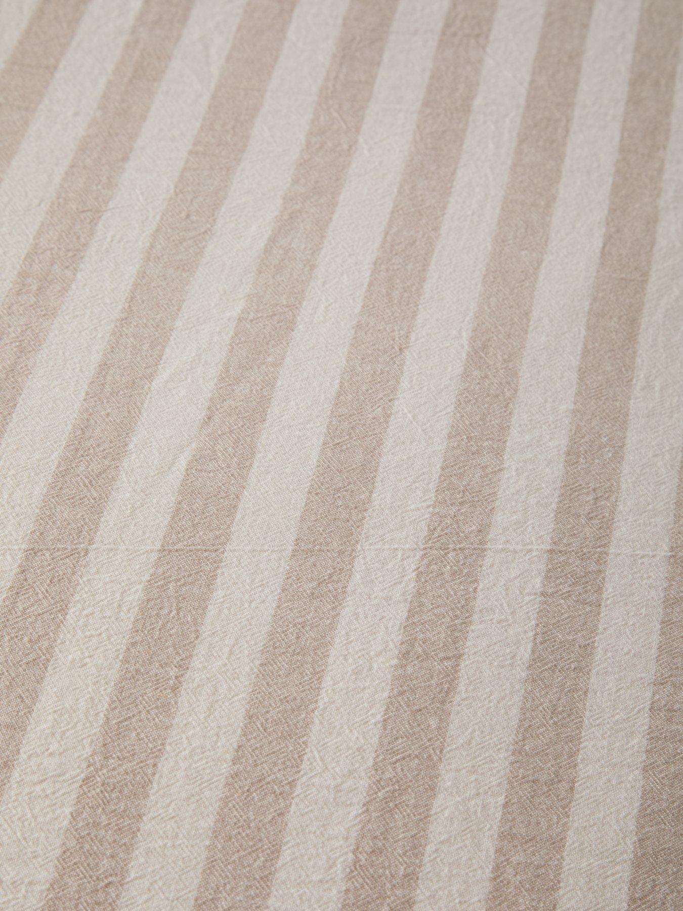 michelle-keegan-home-relaxed-linen-mix-stripe-duvet-covernbspsetdetail