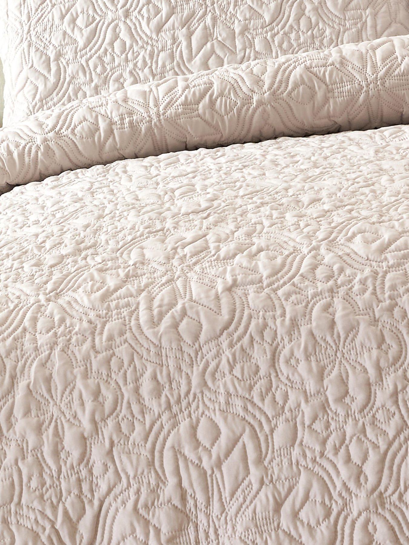 Image 4 of 5 of The Very Collection Retreat Pinsonic Duvet Cover Set - Natural