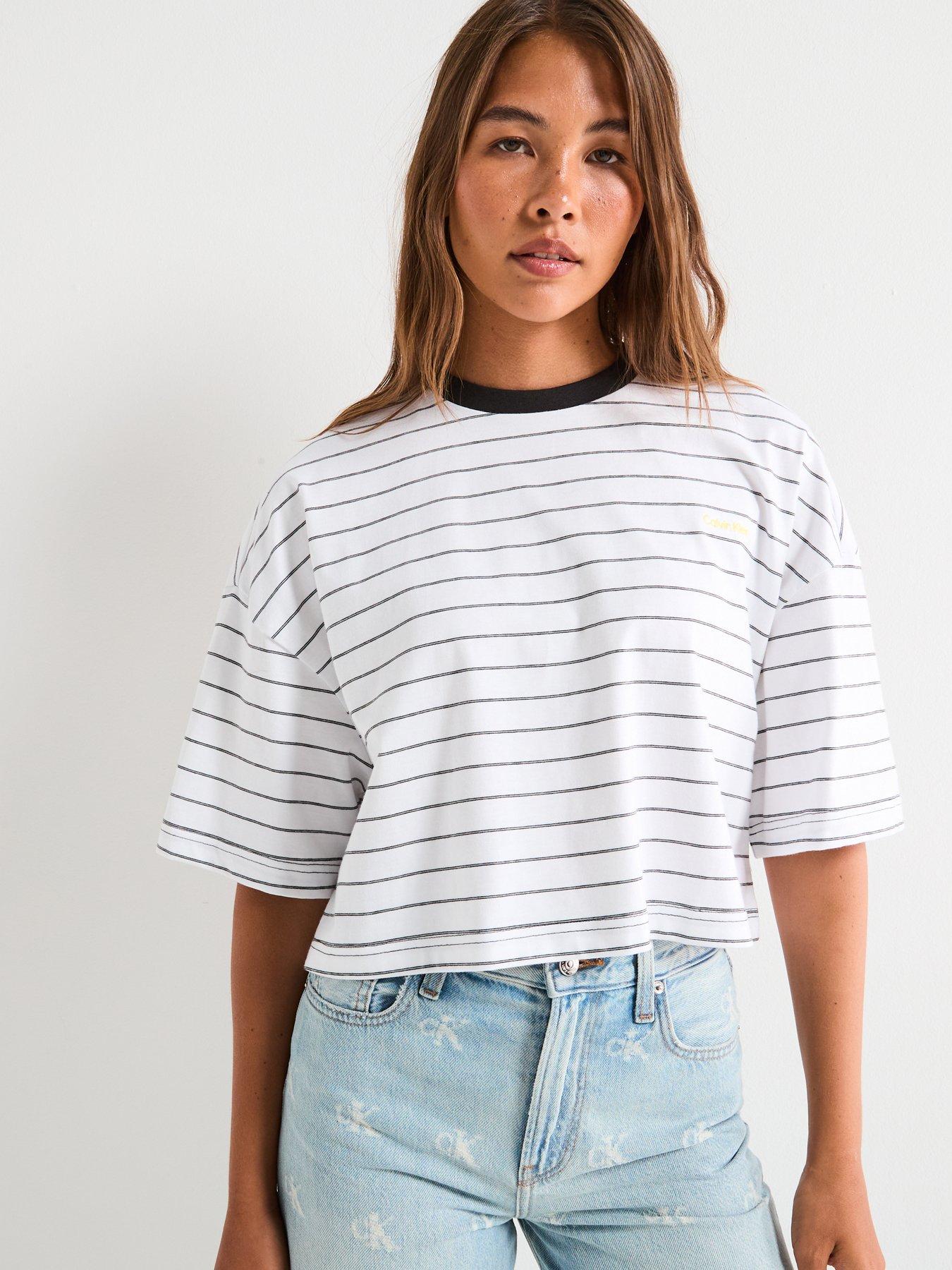 calvin-klein-jeans-cropped-stripe-boxy-tee-whiteoutfit