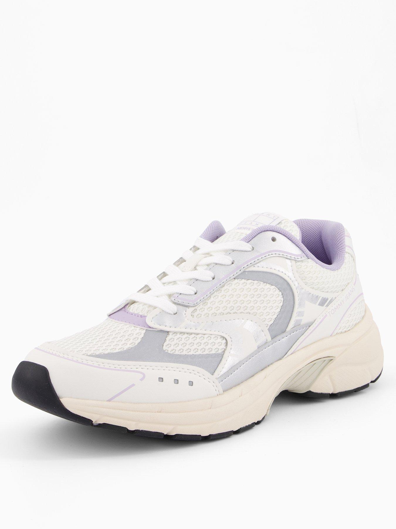Image 2 of 7 of Tommy Jeans Archive 25 Sneakers - Ecru/Pale Amethyst