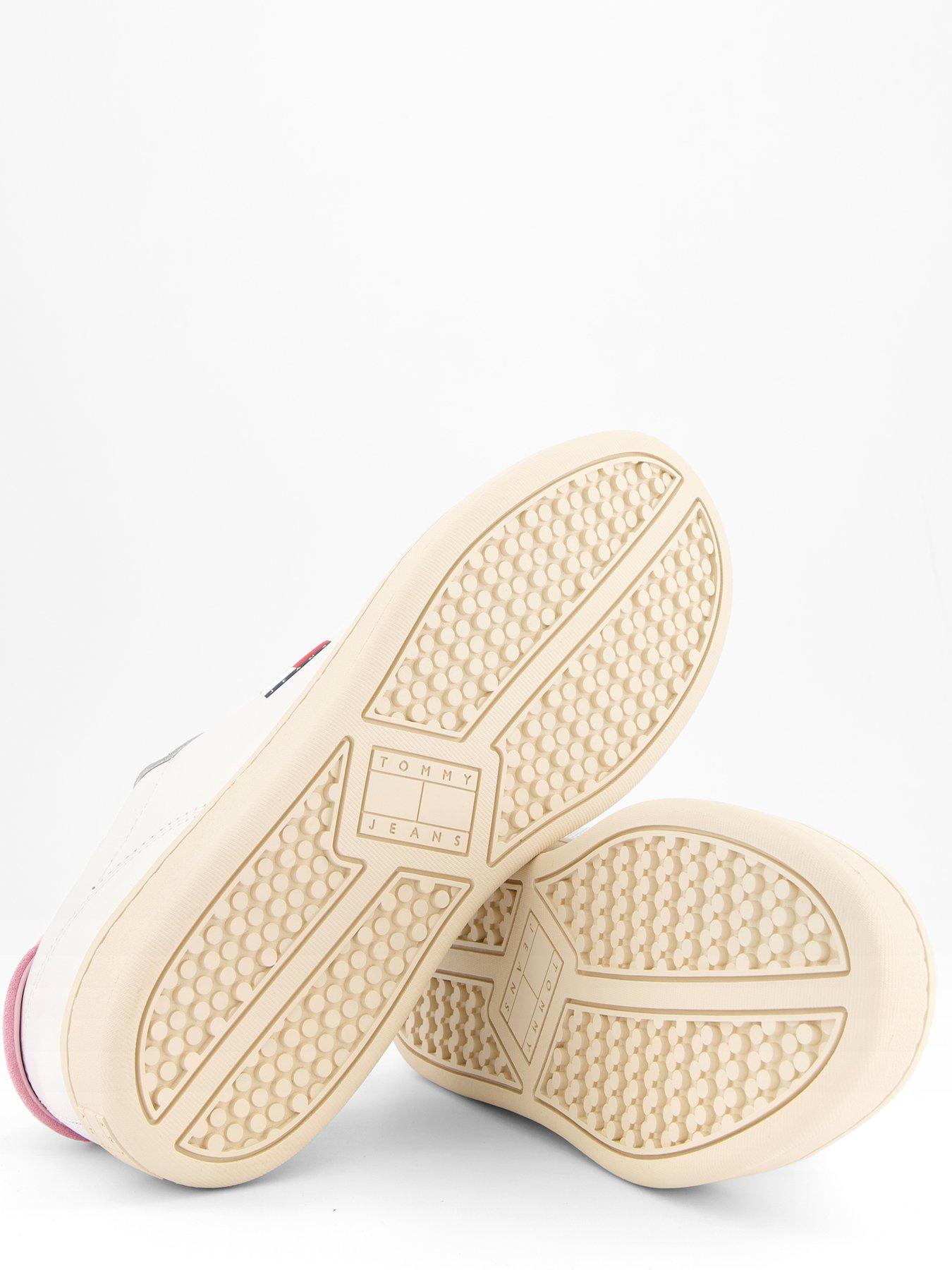 Image 4 of 7 of Tommy Jeans Archive 98 Sneaker - Ecru/White