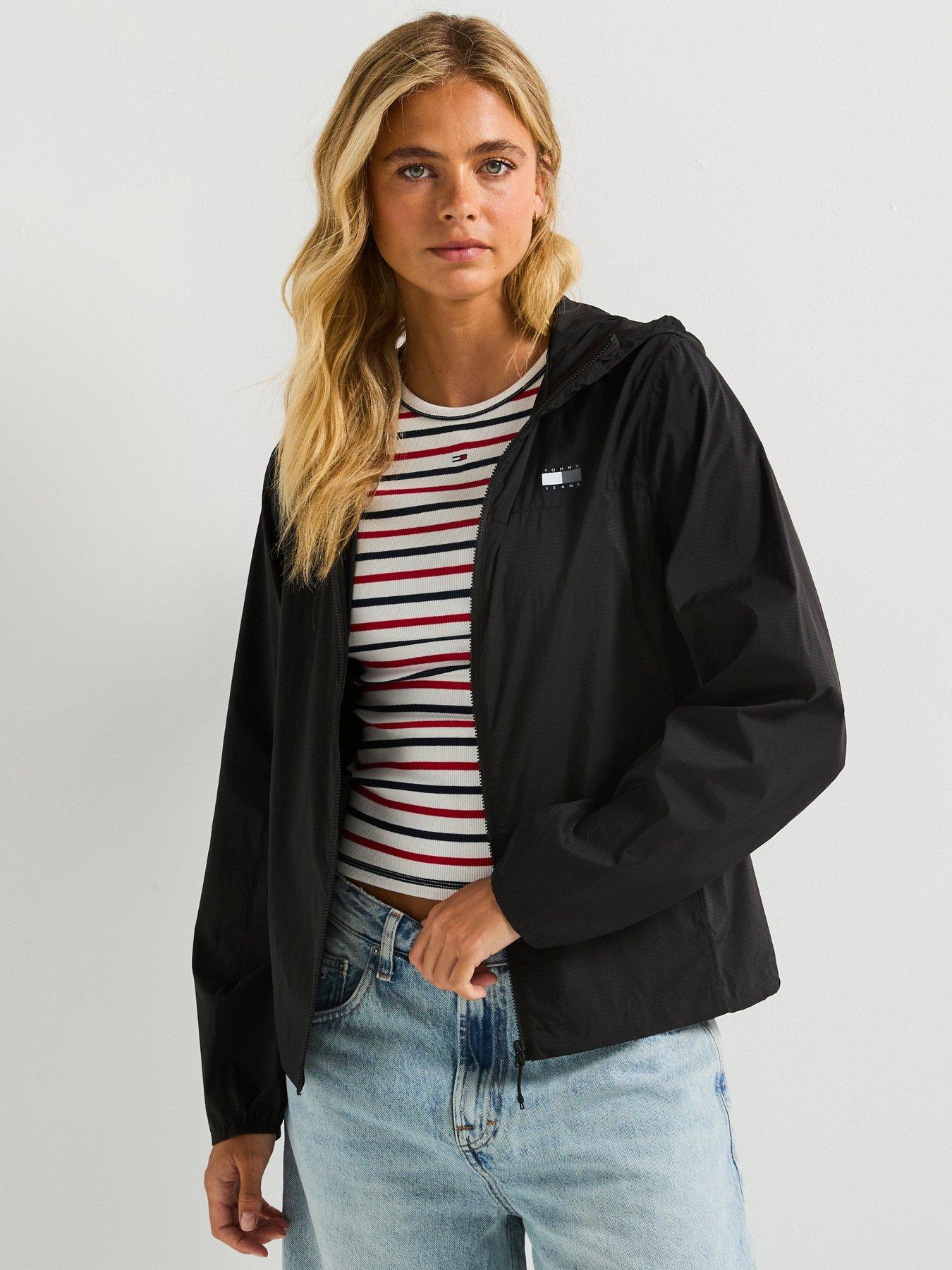 tommy-jeans-outdoor-shell-jacket-blackfront