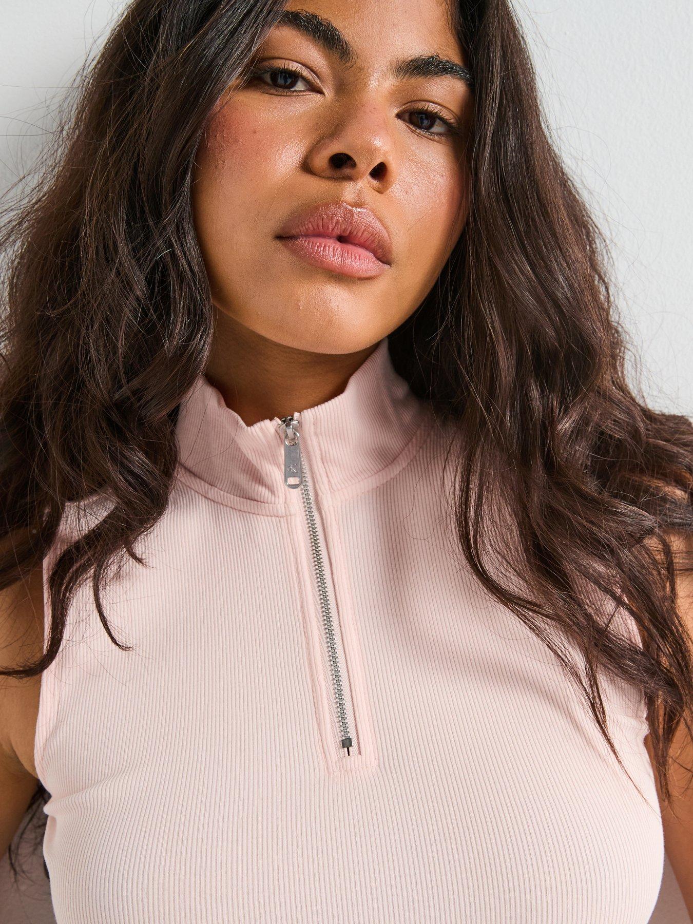 calvin-klein-jeans-sleeveless-quarter-zip-top-pinkdetail