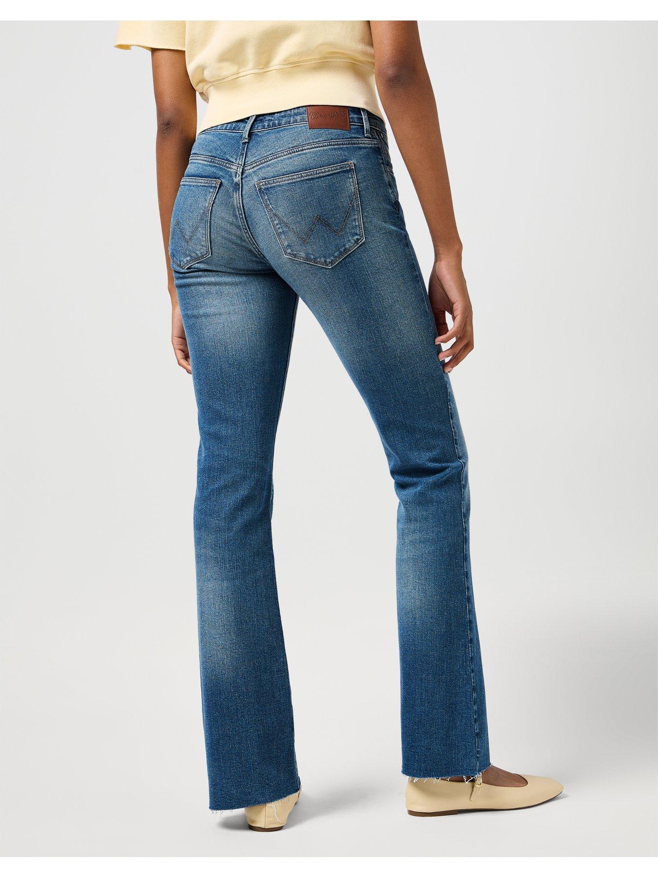 wrangler-bootcut-jeans-bluestillFront