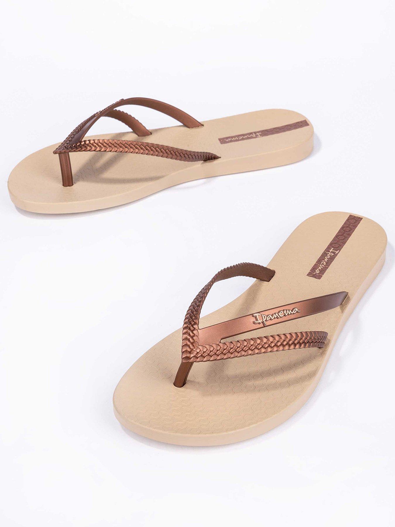 ipanema-bossa-toepast-sandal-beigestillFront