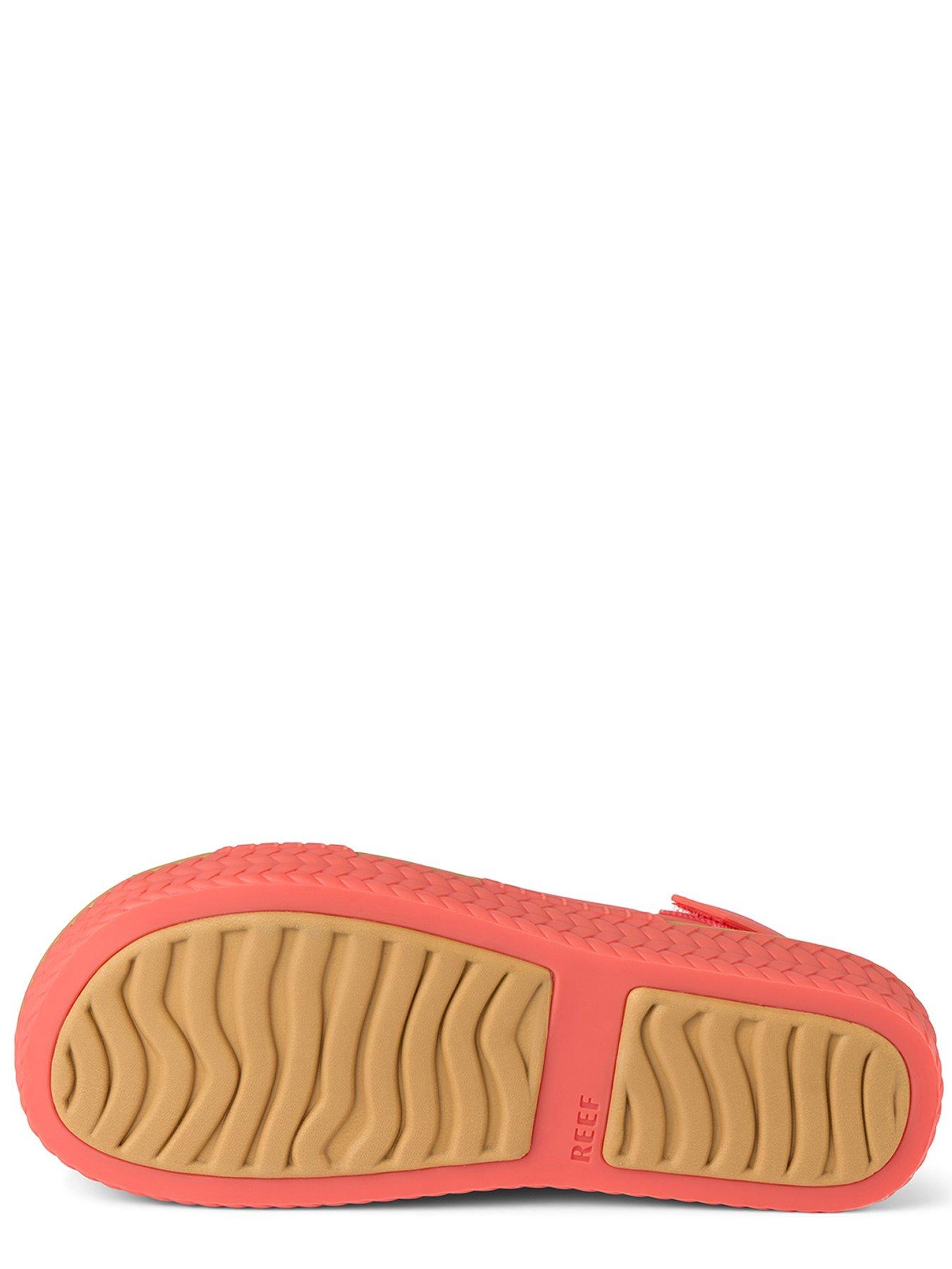 reef-water-vista-sandals-hot-coraldetail
