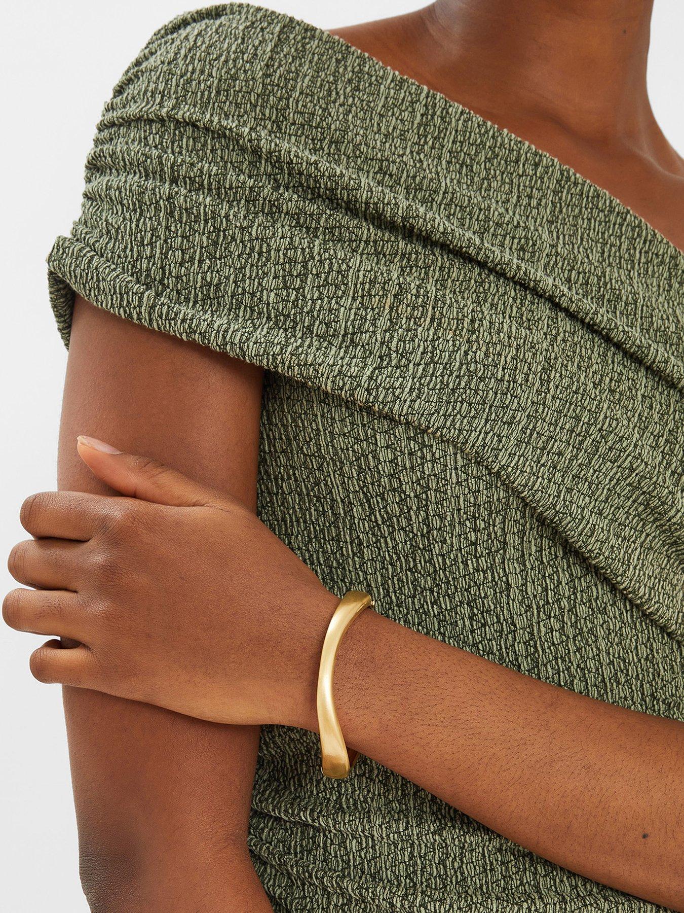 Image 2 of 3 of Accessorize Brushed Hinge Bangle Gold