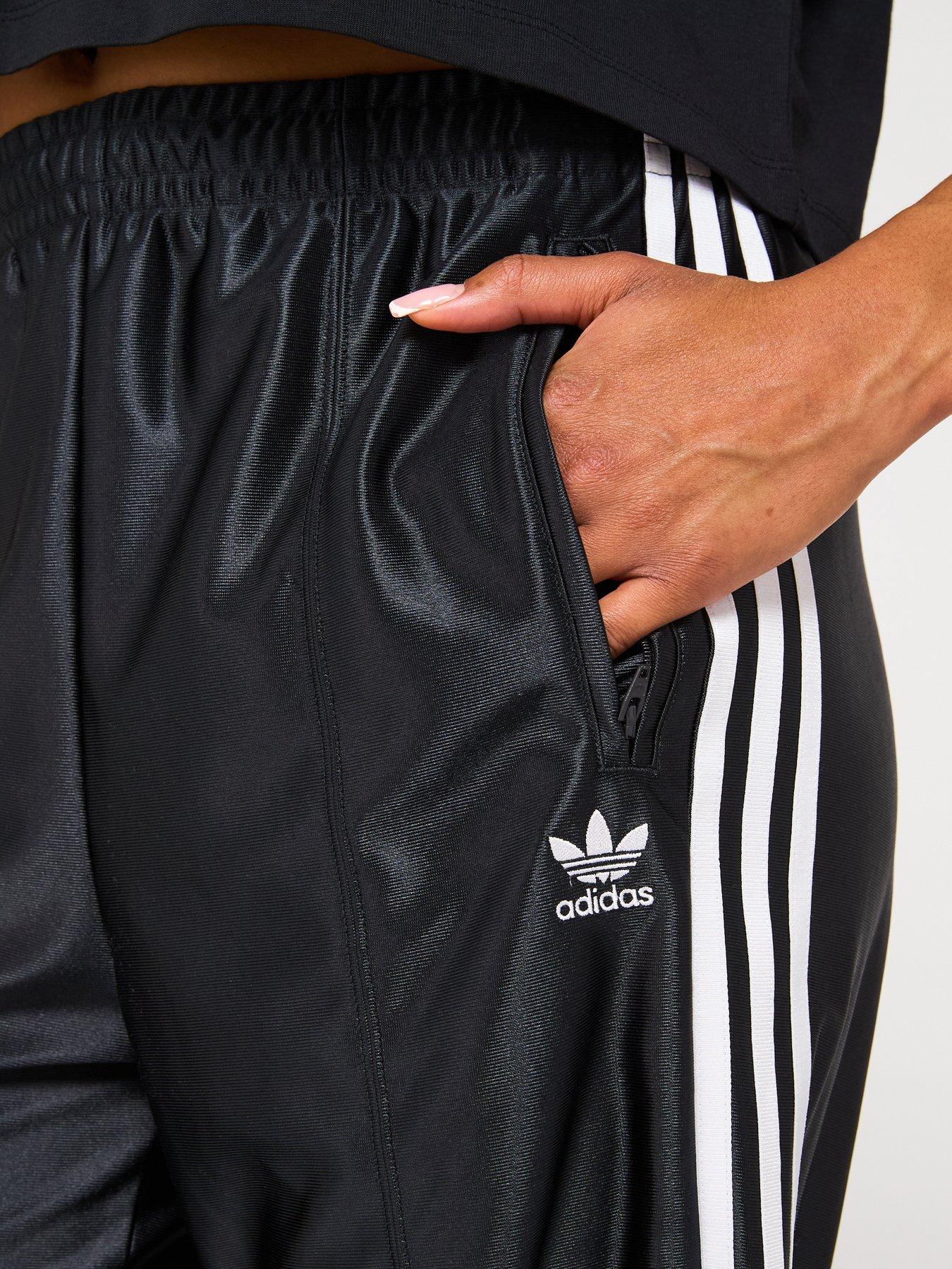 Image 4 of 5 of adidas Originals Women's Adicolor Firebird Long Shorts - Black