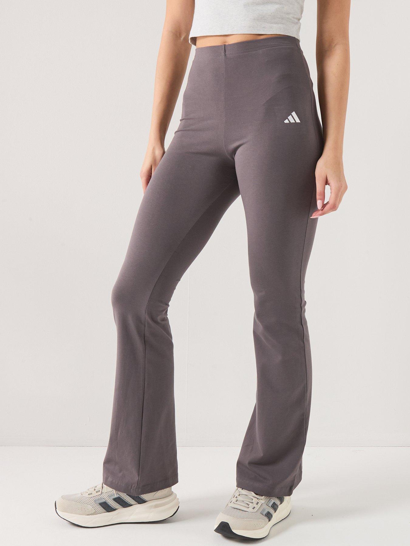 adidas-sportswear-womens-essentials-small-logo-flared-leggings-dark-grey
