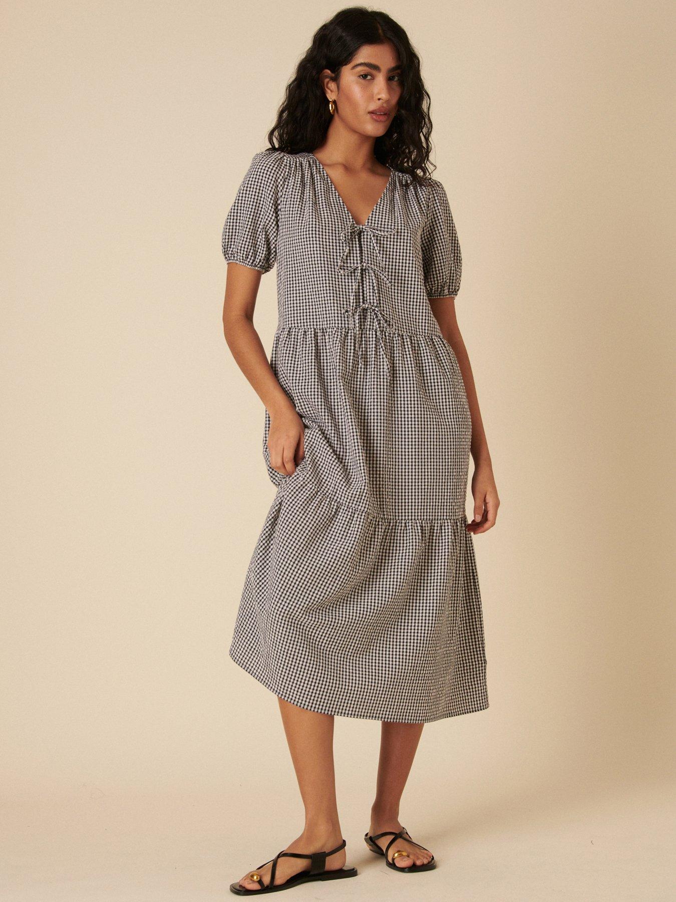 Image 1 of 4 of Nobodys Child Bernadetta Gingham Midi Dress - Black
