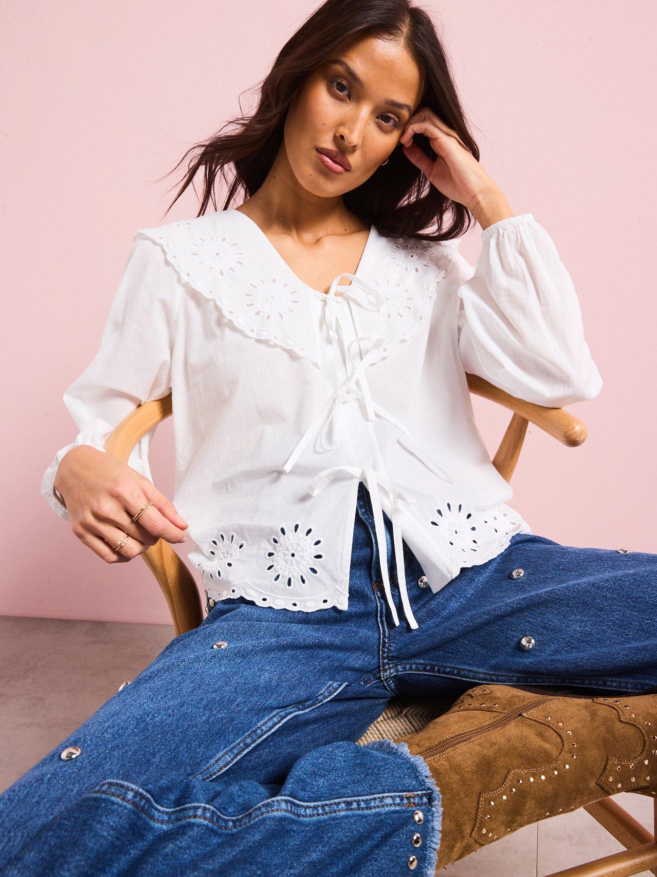 Image 1 of 6 of Nobodys Child Luam Blouse - White