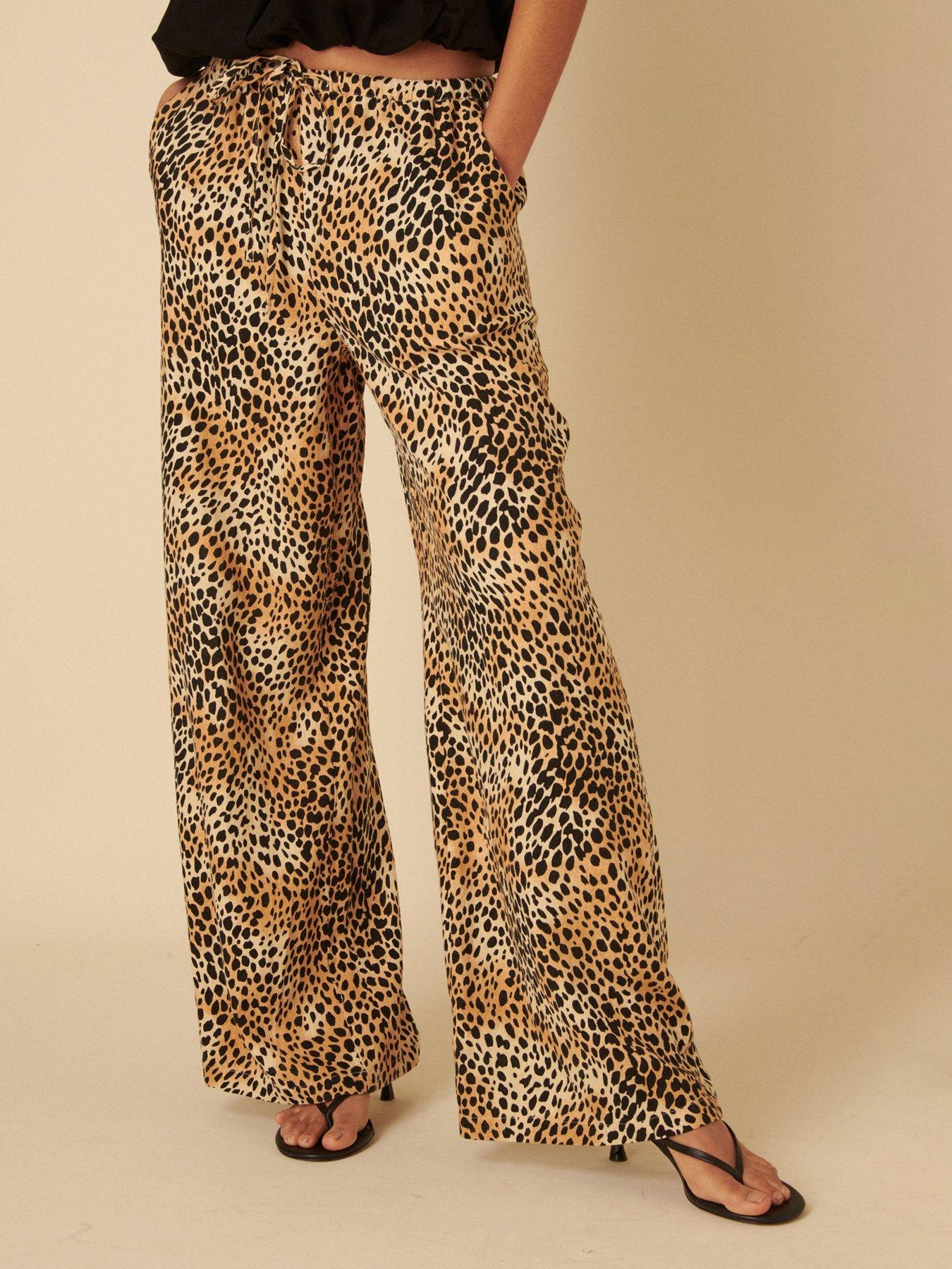 nobodys-child-reese-leopard-print-trouser-print