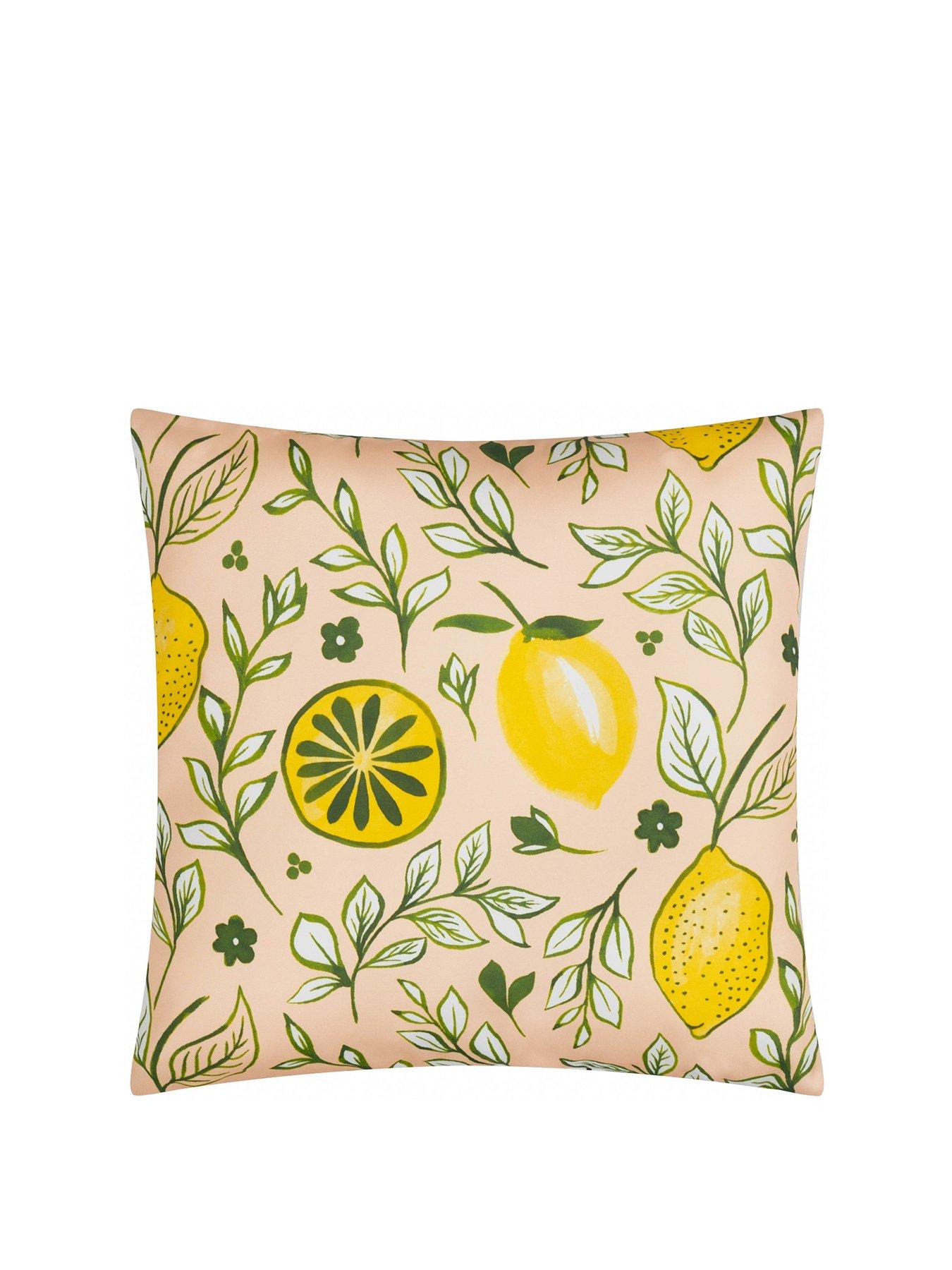 furn-citronello-outdoor-cushion--45x45cmstillFront