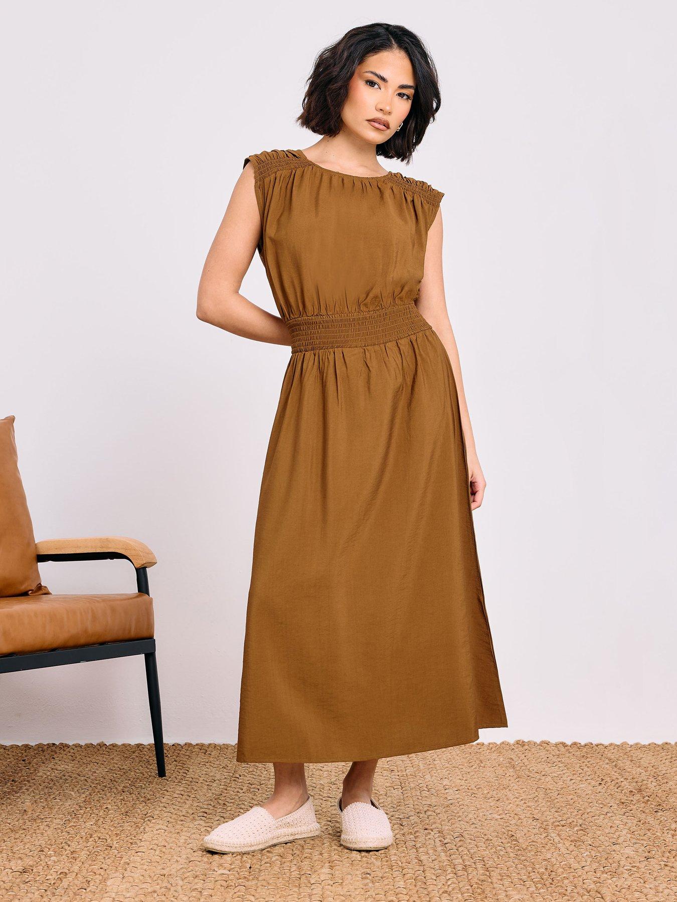 undefined Petite Shirred Waist Midi Dress - Brown