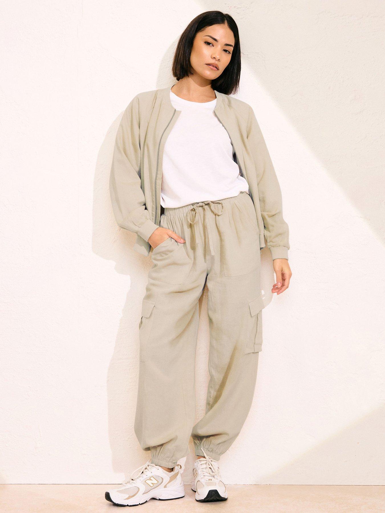 pixiegirl-petite-cuffed-cargo-trouser-naturalback