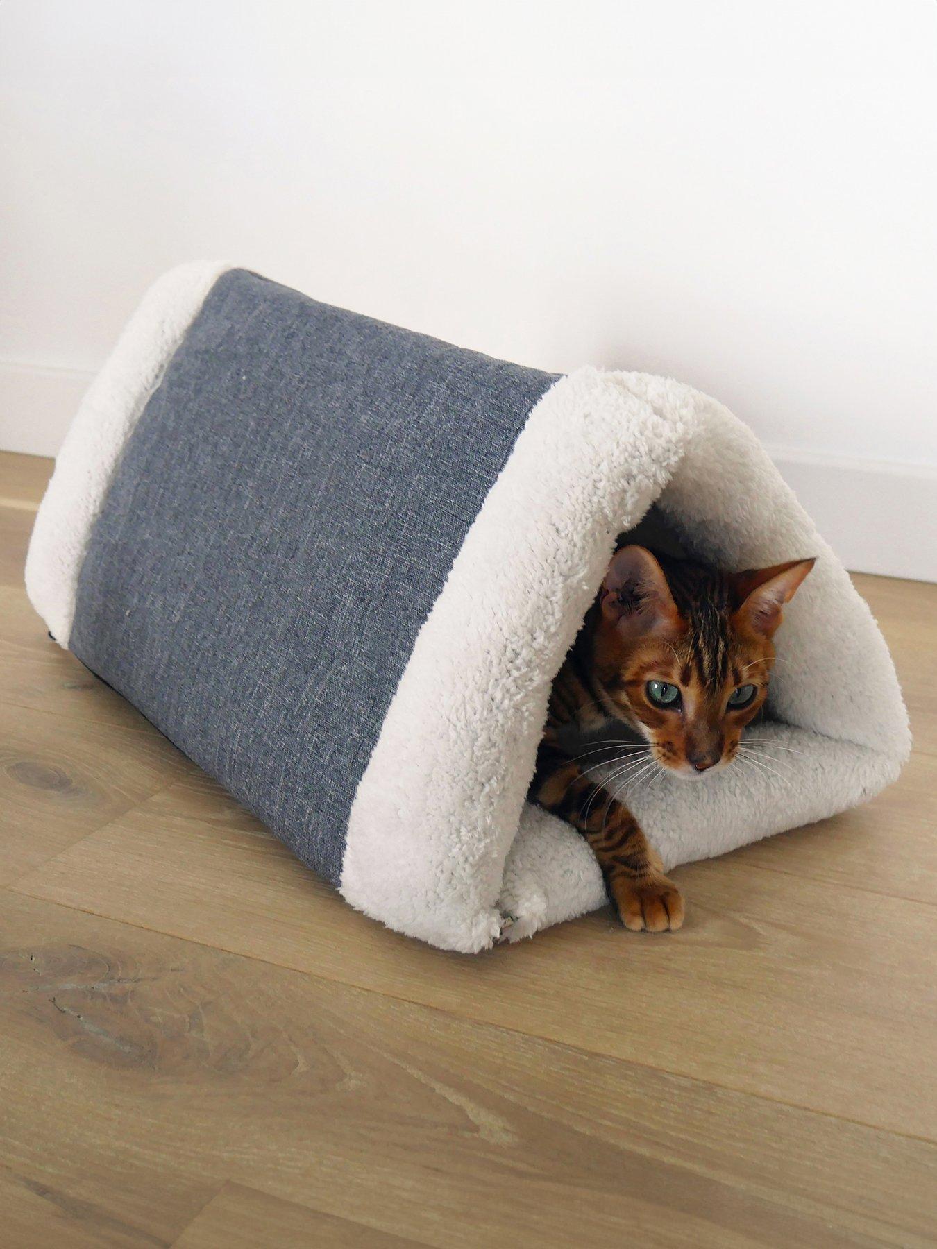 Image 1 of 4 of Rosewood Snuggle Plush 2 In 1 Cat Comfort Den 55Cm